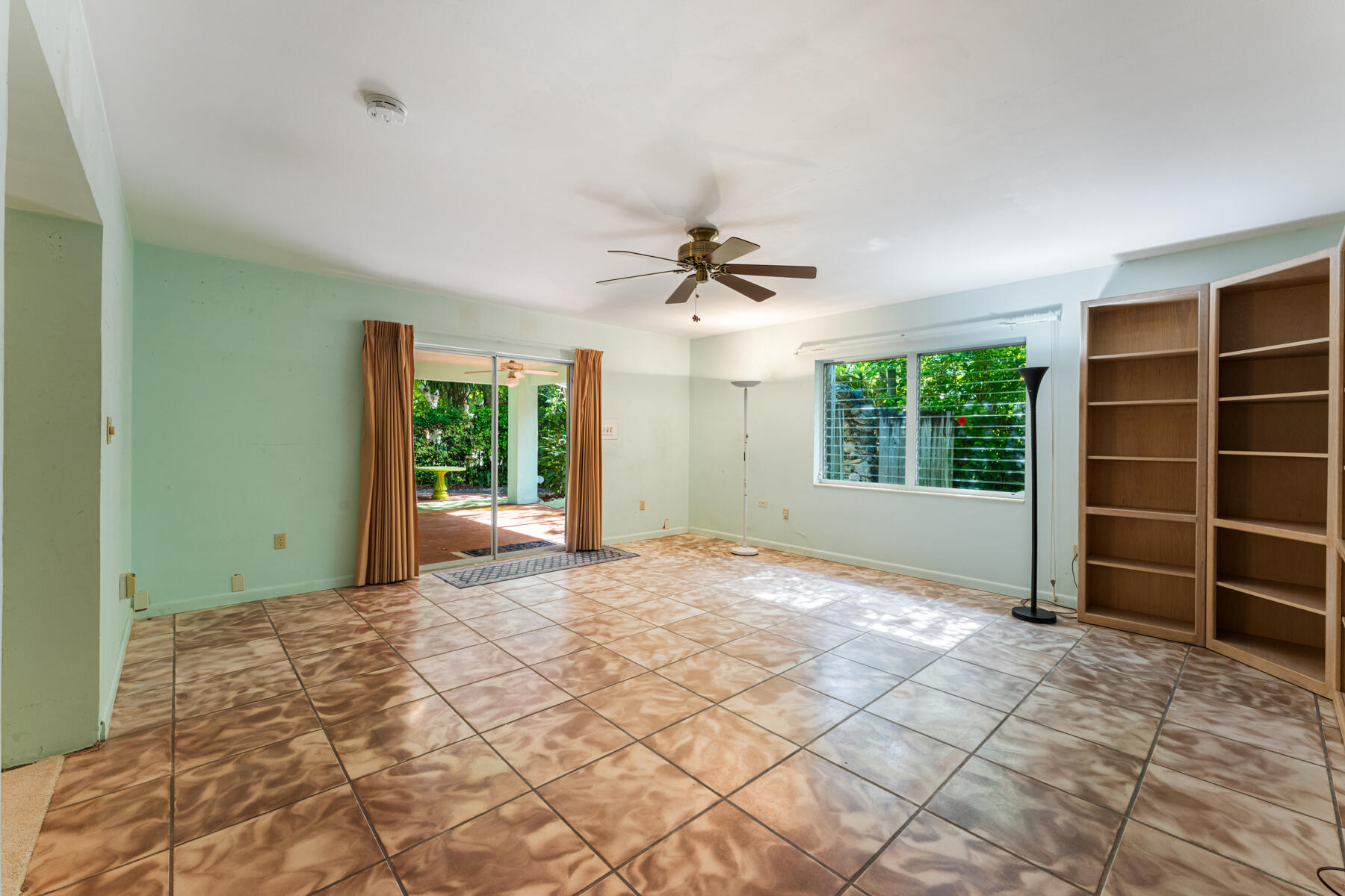 101 Orange Lane