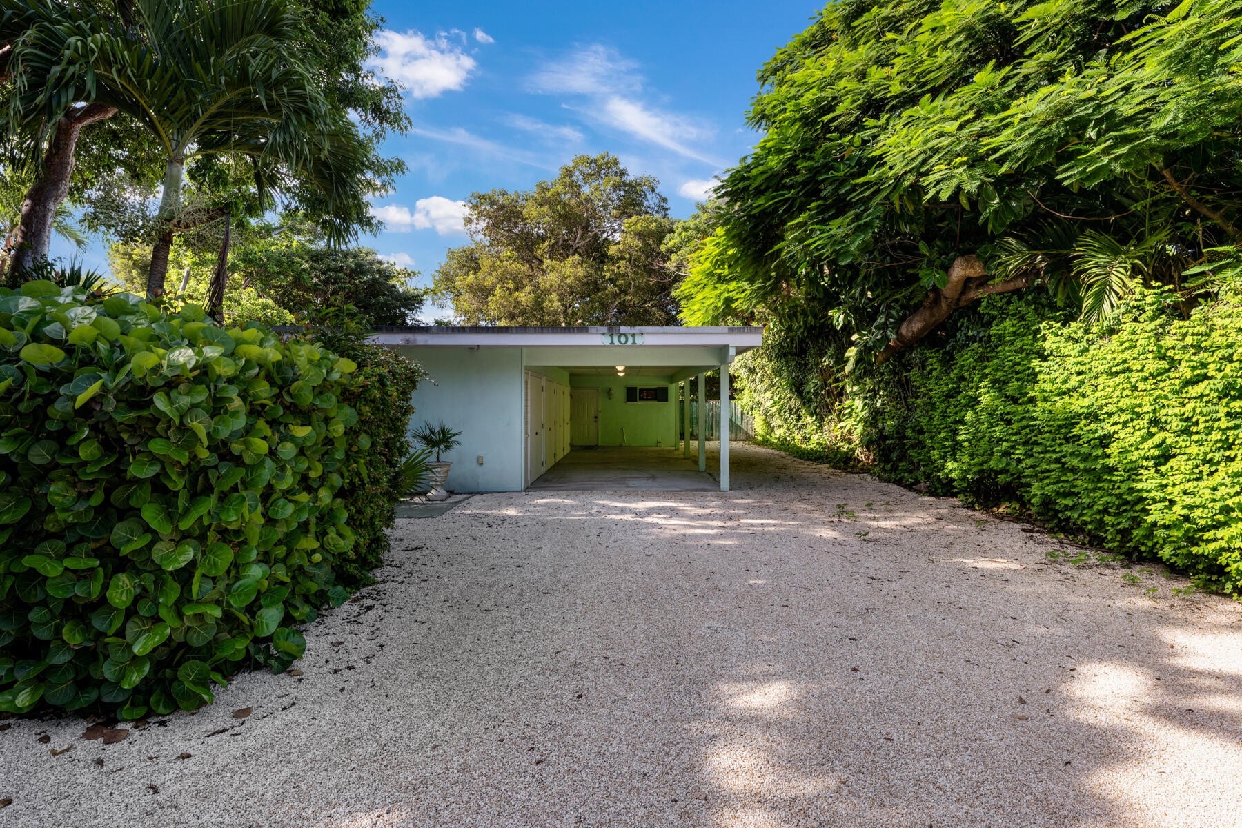 101 Orange Lane Plantation Key FL