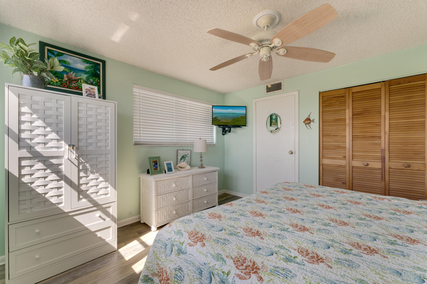 200 Wrenn Street APT 601