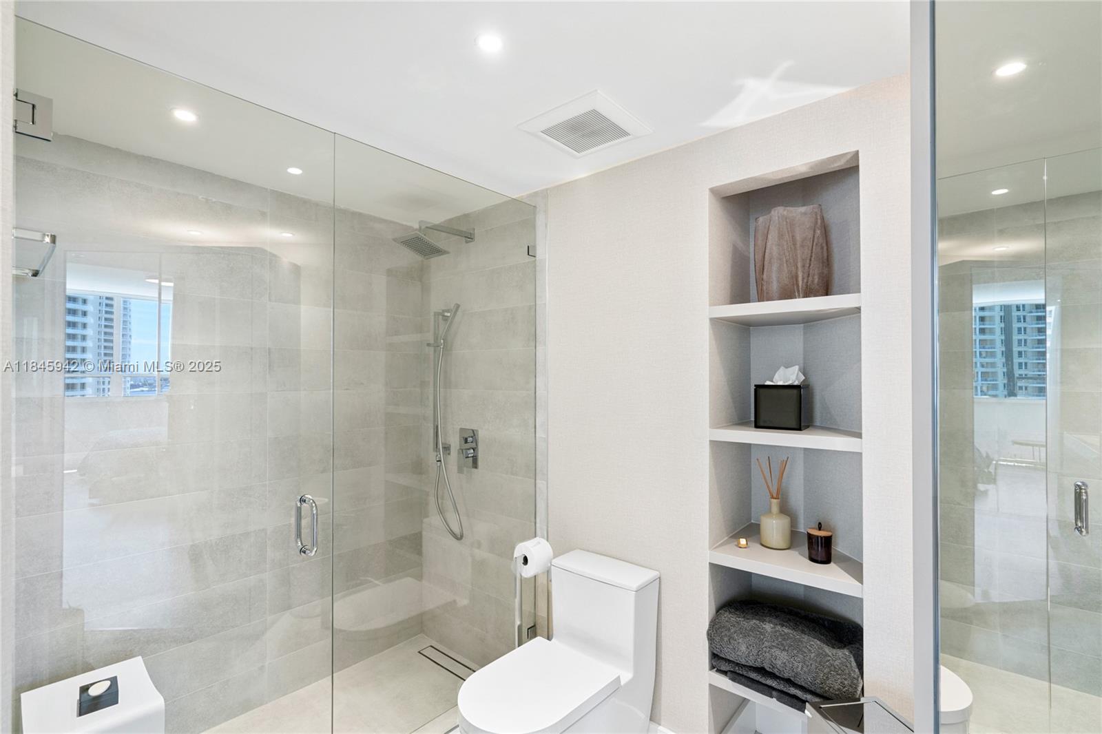 801 Brickell Key Blvd # 1512