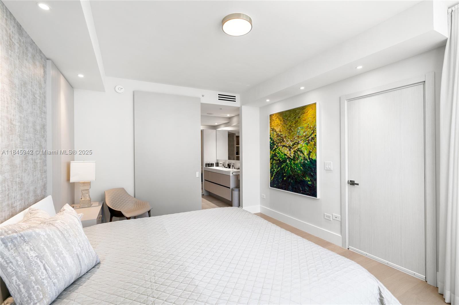 801 Brickell Key Blvd # 1512