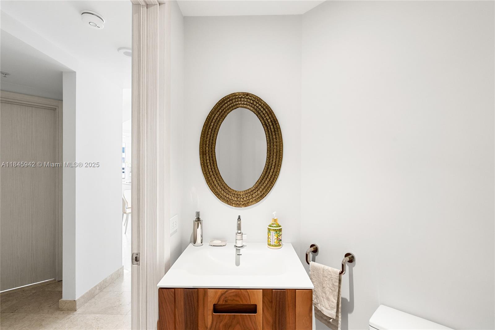 801 Brickell Key Blvd # 1512