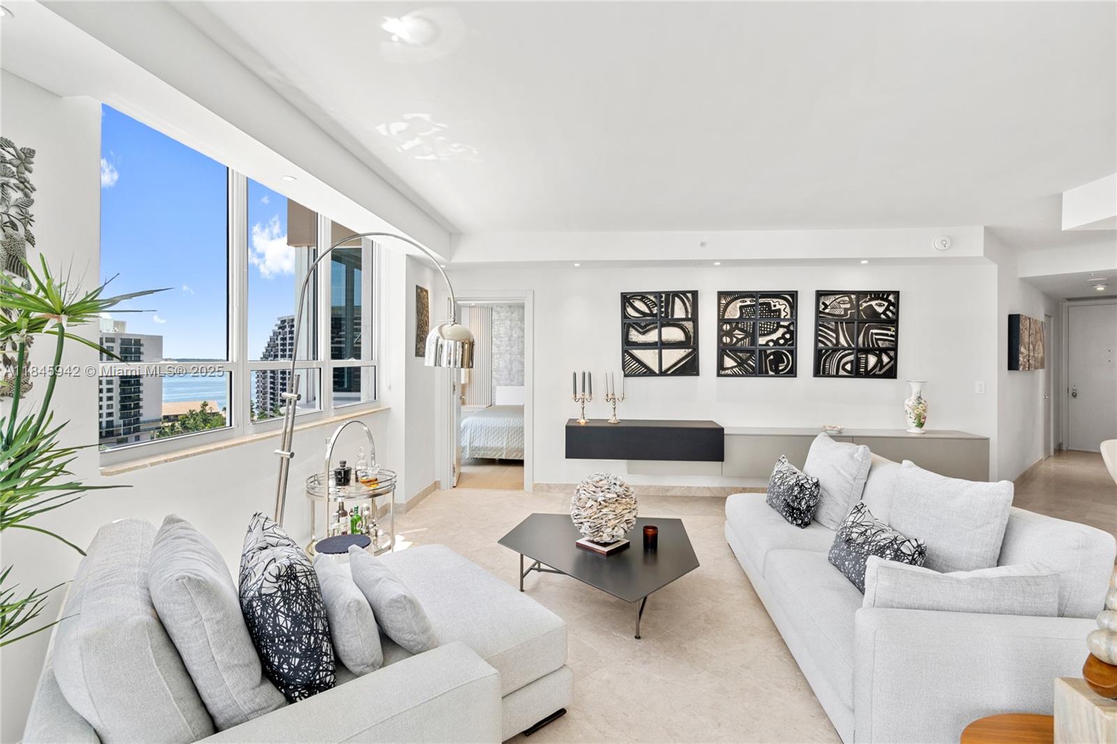 801 Brickell Key Blvd # 1512