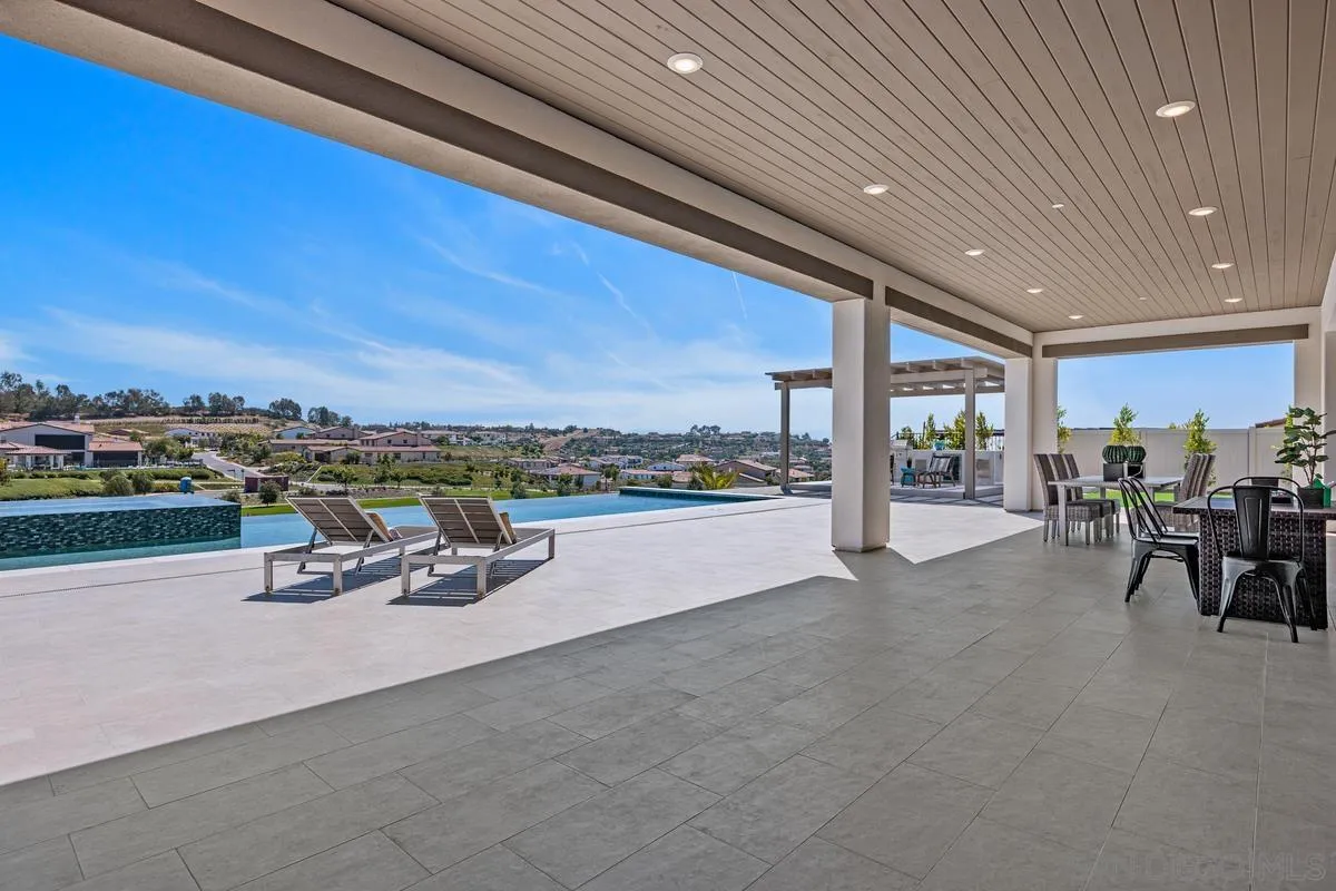 8451 Hidden Cove Way