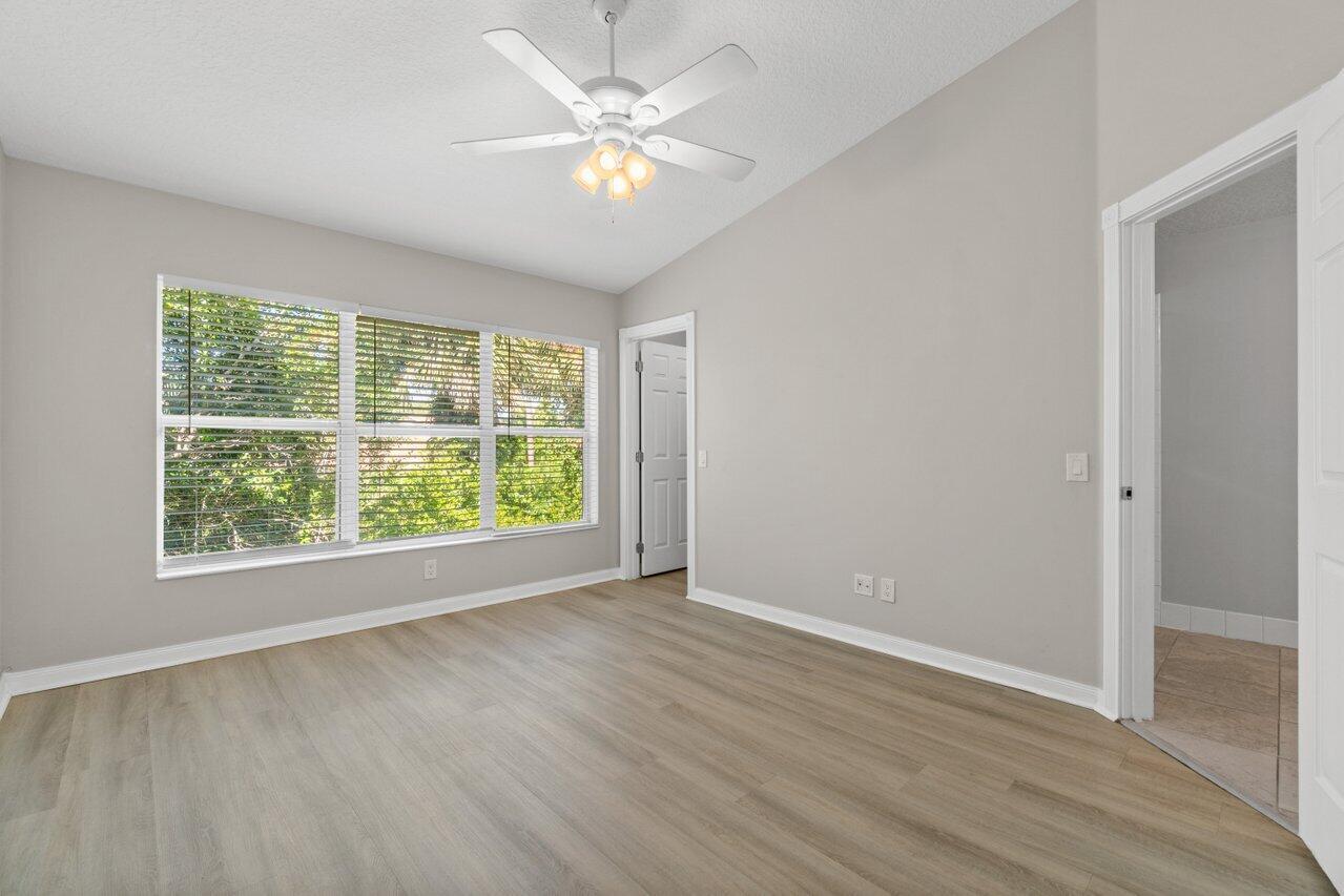 1033 Pinewood Lake Court