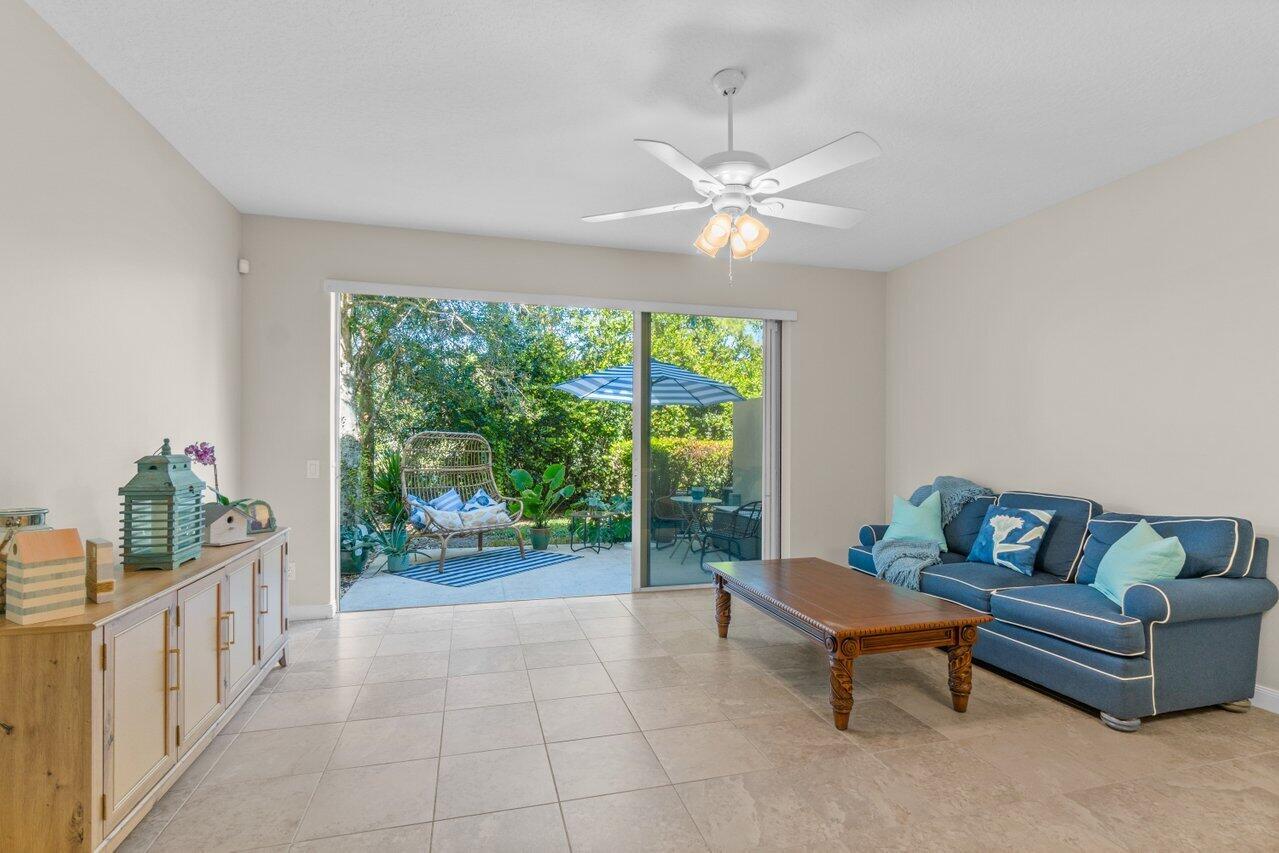 1033 Pinewood Lake Court