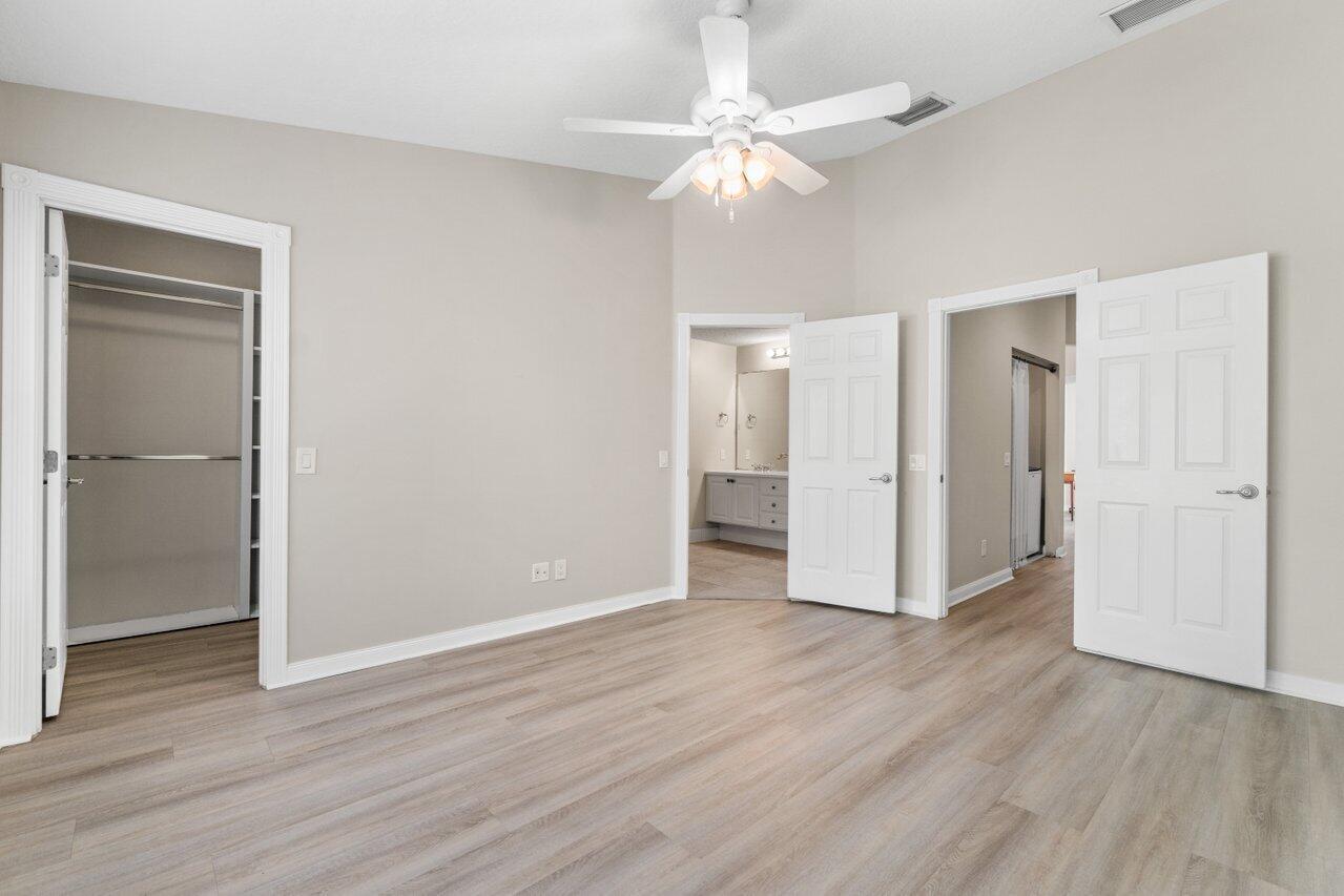 1033 Pinewood Lake Court