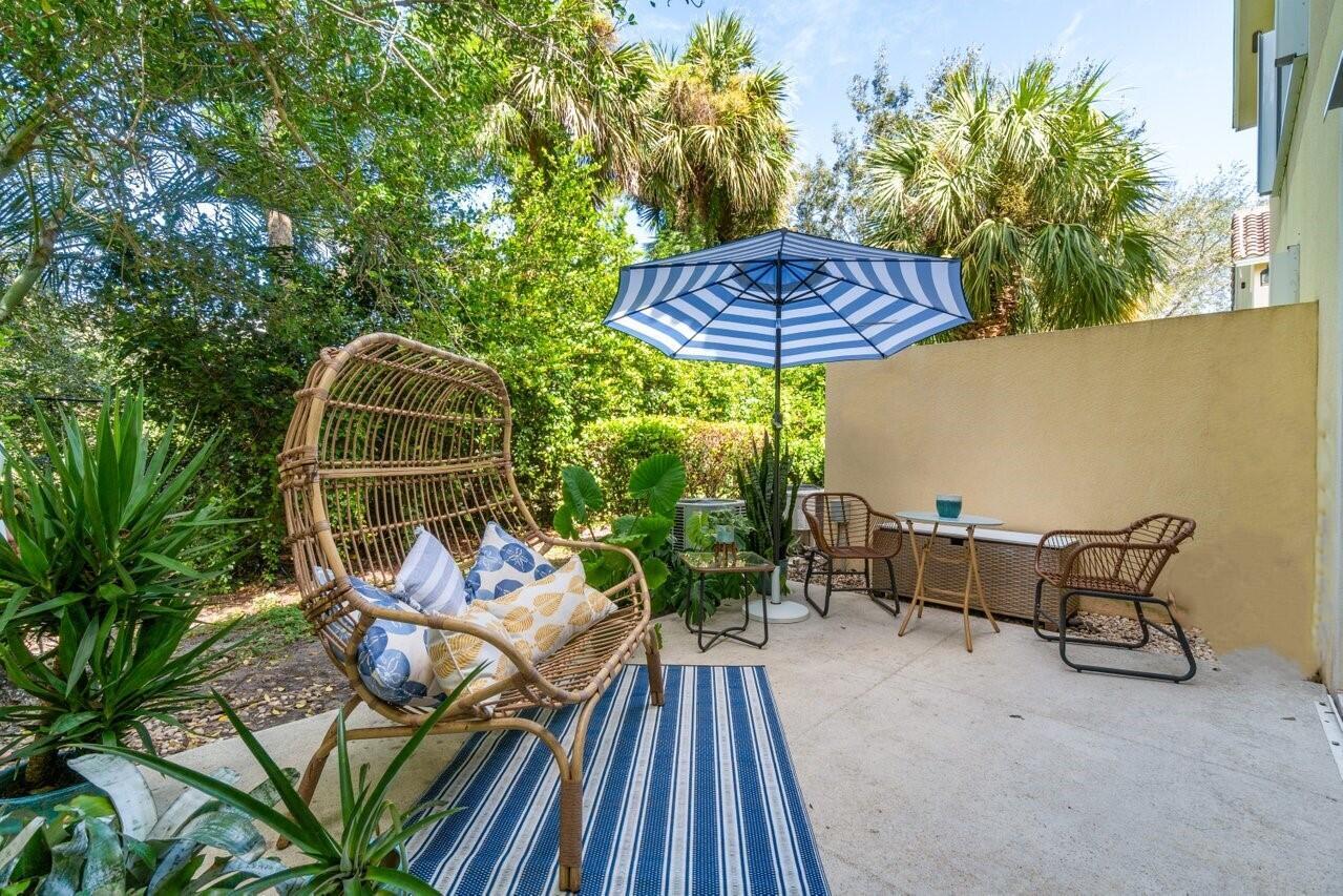 1033 Pinewood Lake Court