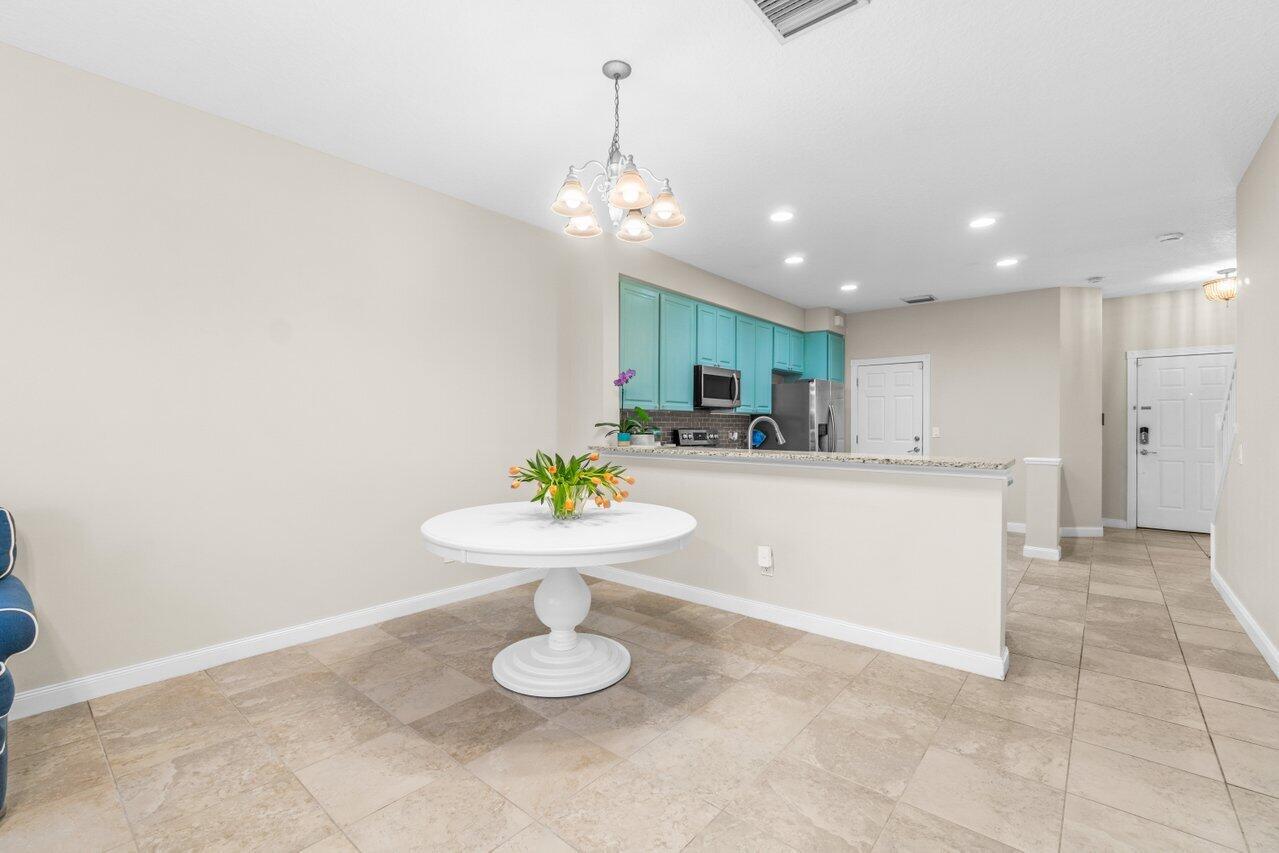 1033 Pinewood Lake Court