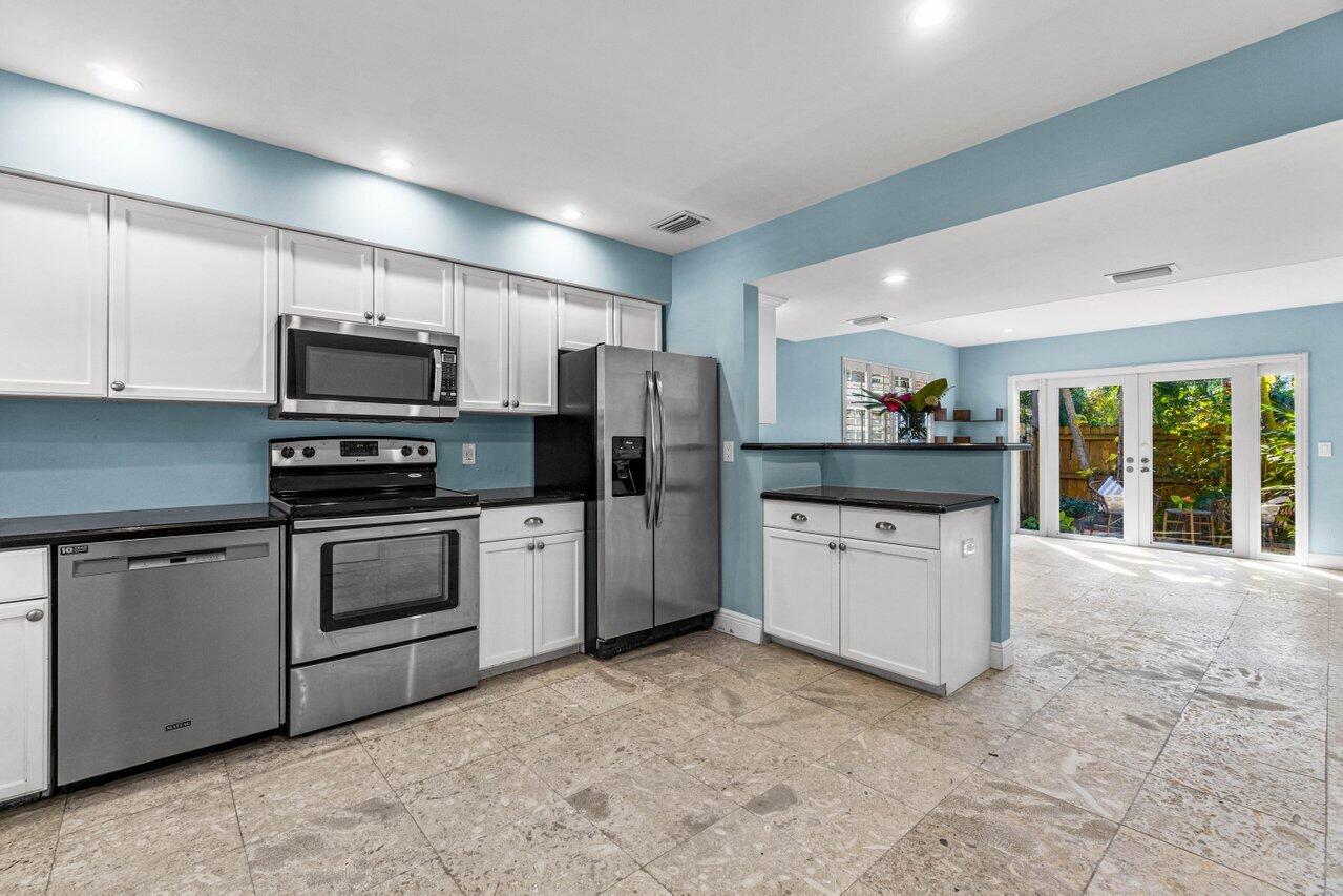 409 N Cypress Drive Unit: 6