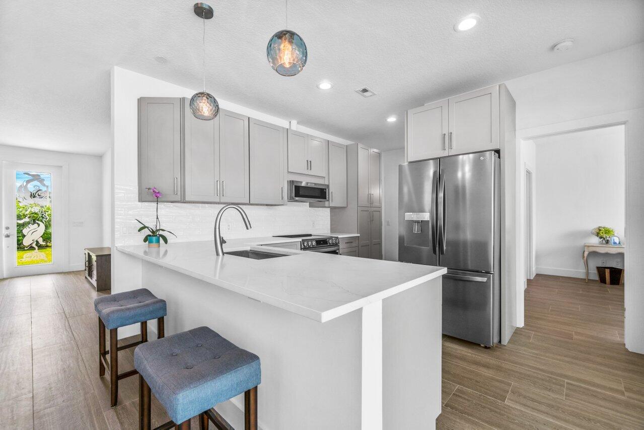 9427 SE Athena Street