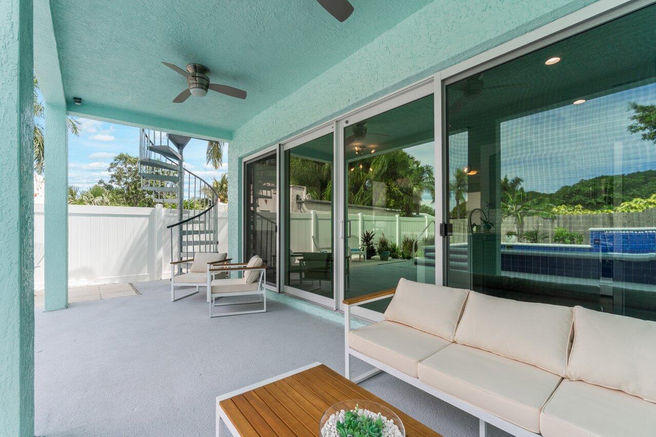 9427 SE Athena Street