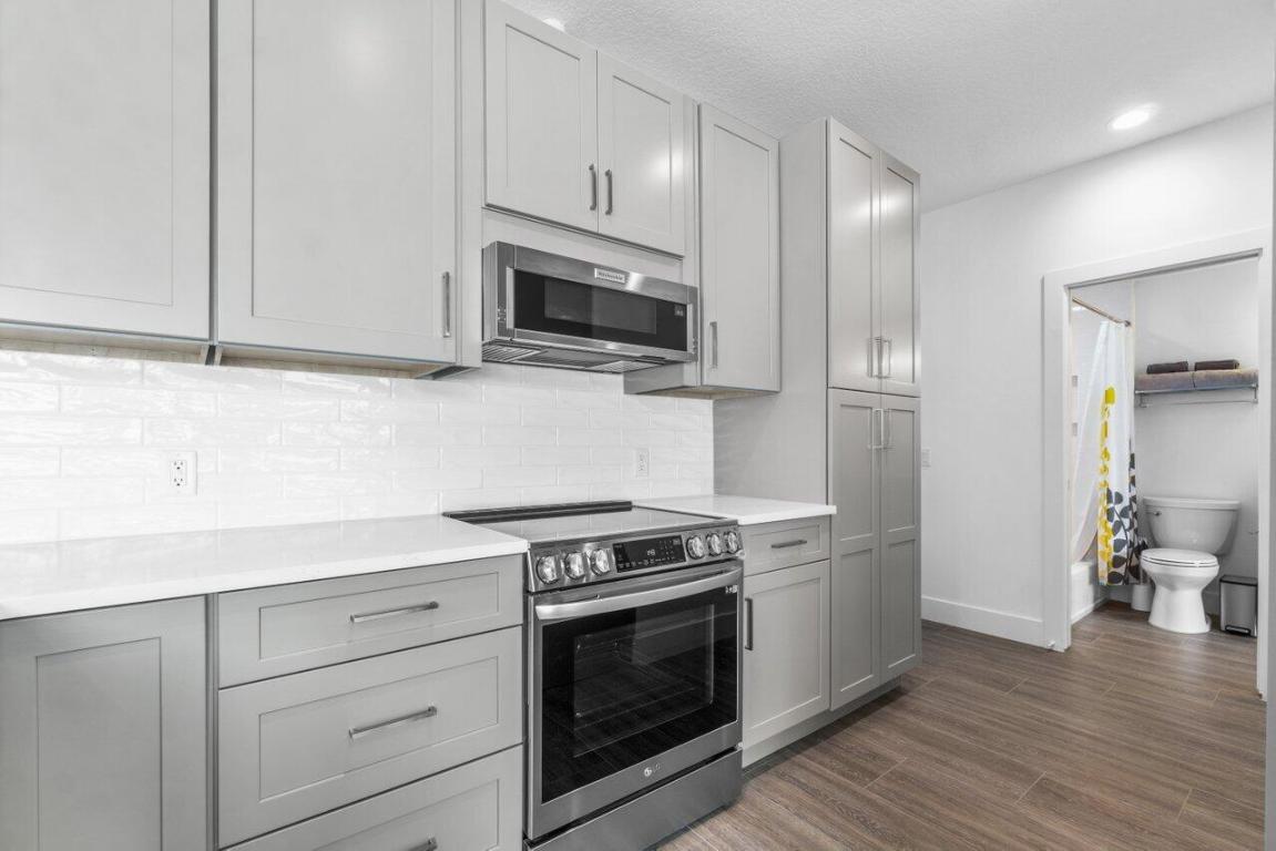 9427 SE Athena Street