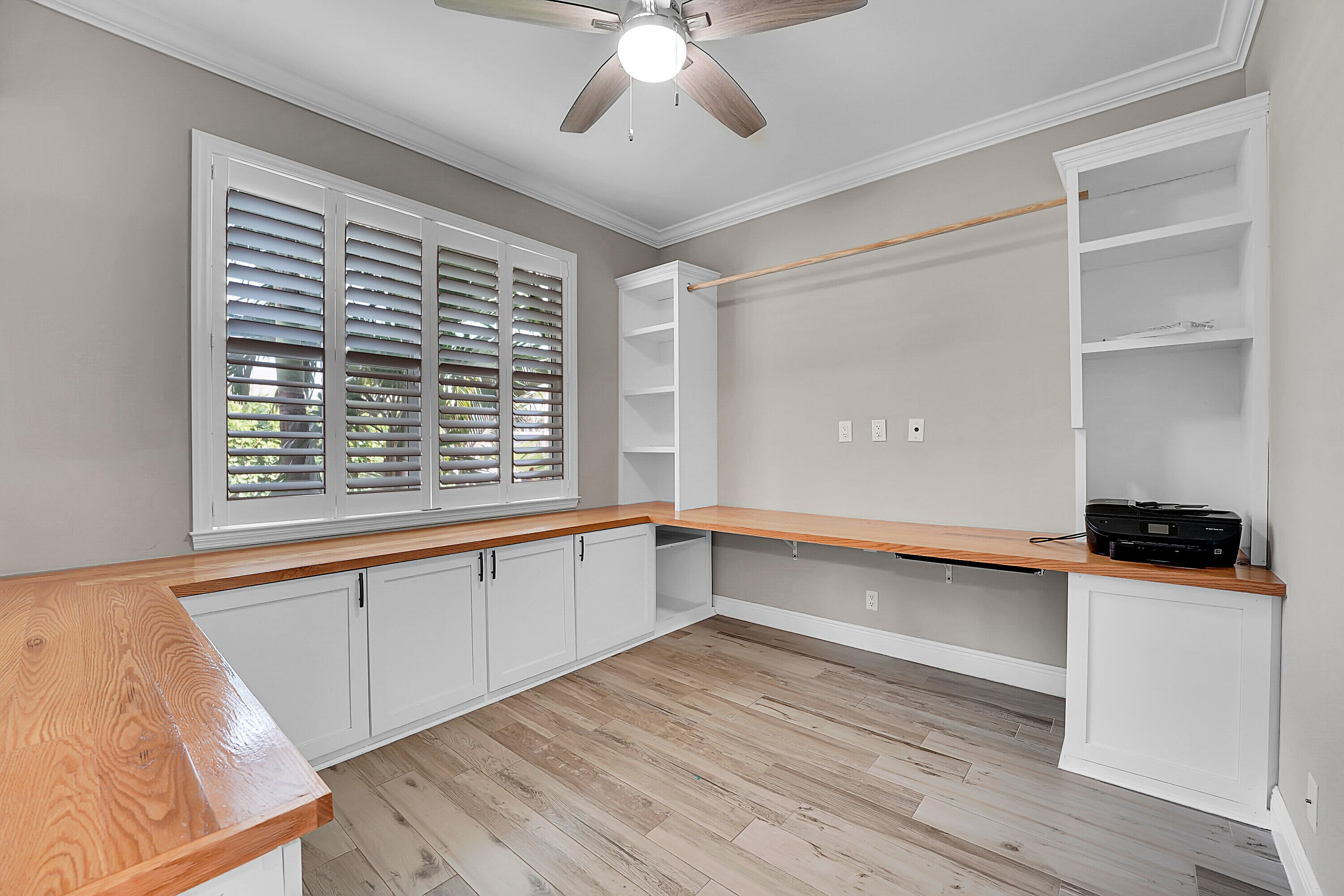 17735 Cinquez Park Road W