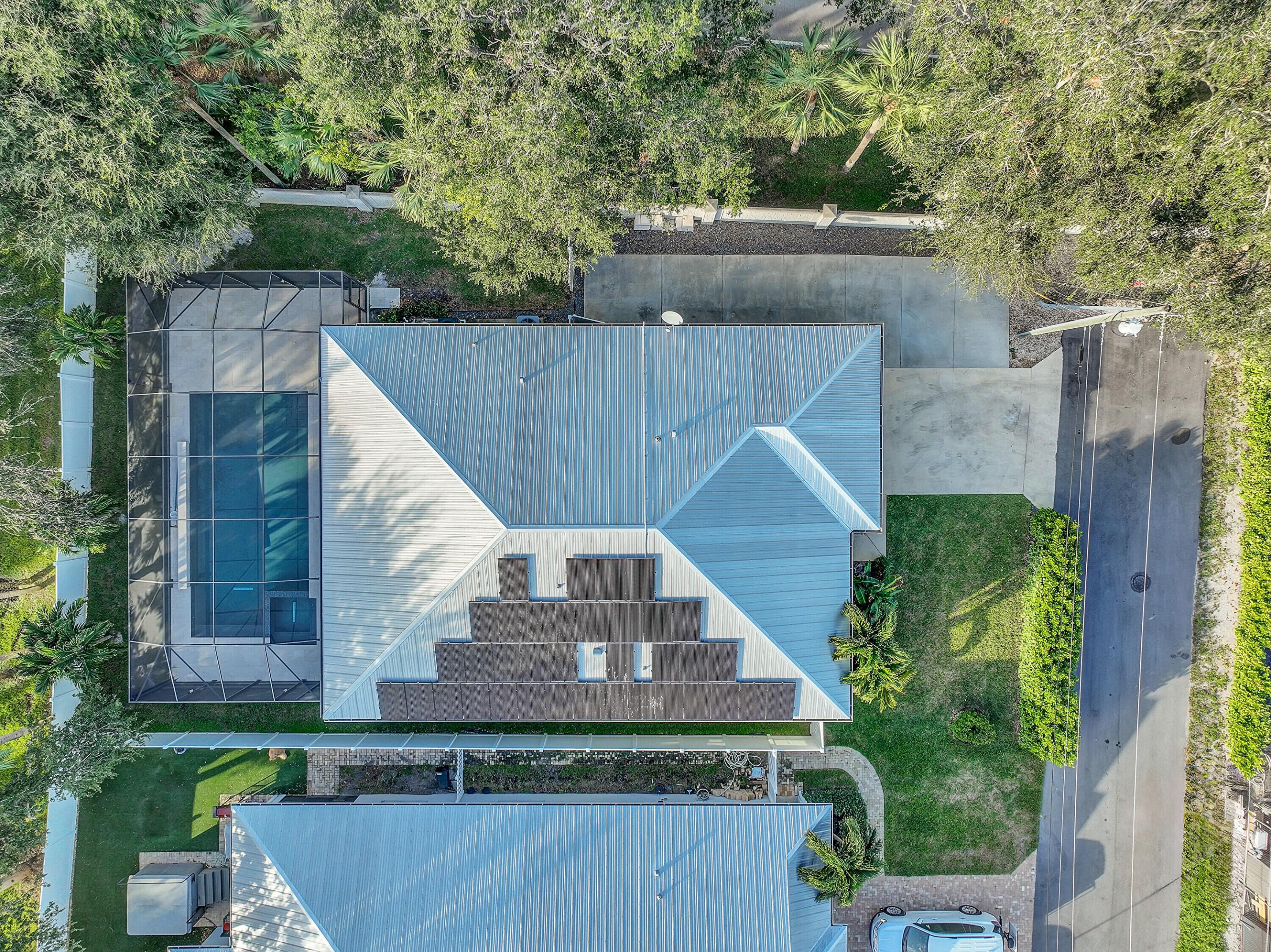 17735 Cinquez Park Road W