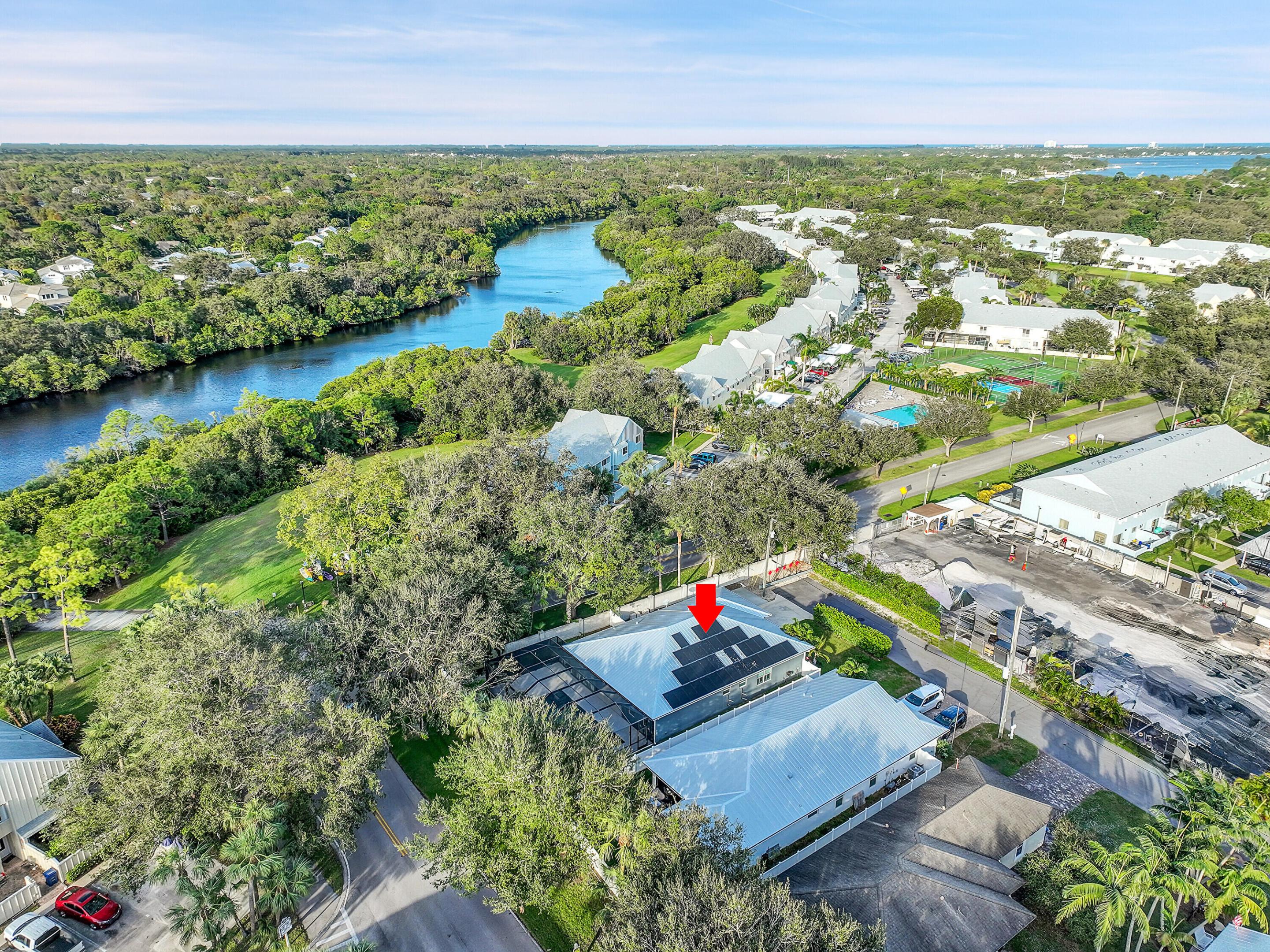 17735 Cinquez Park Road W