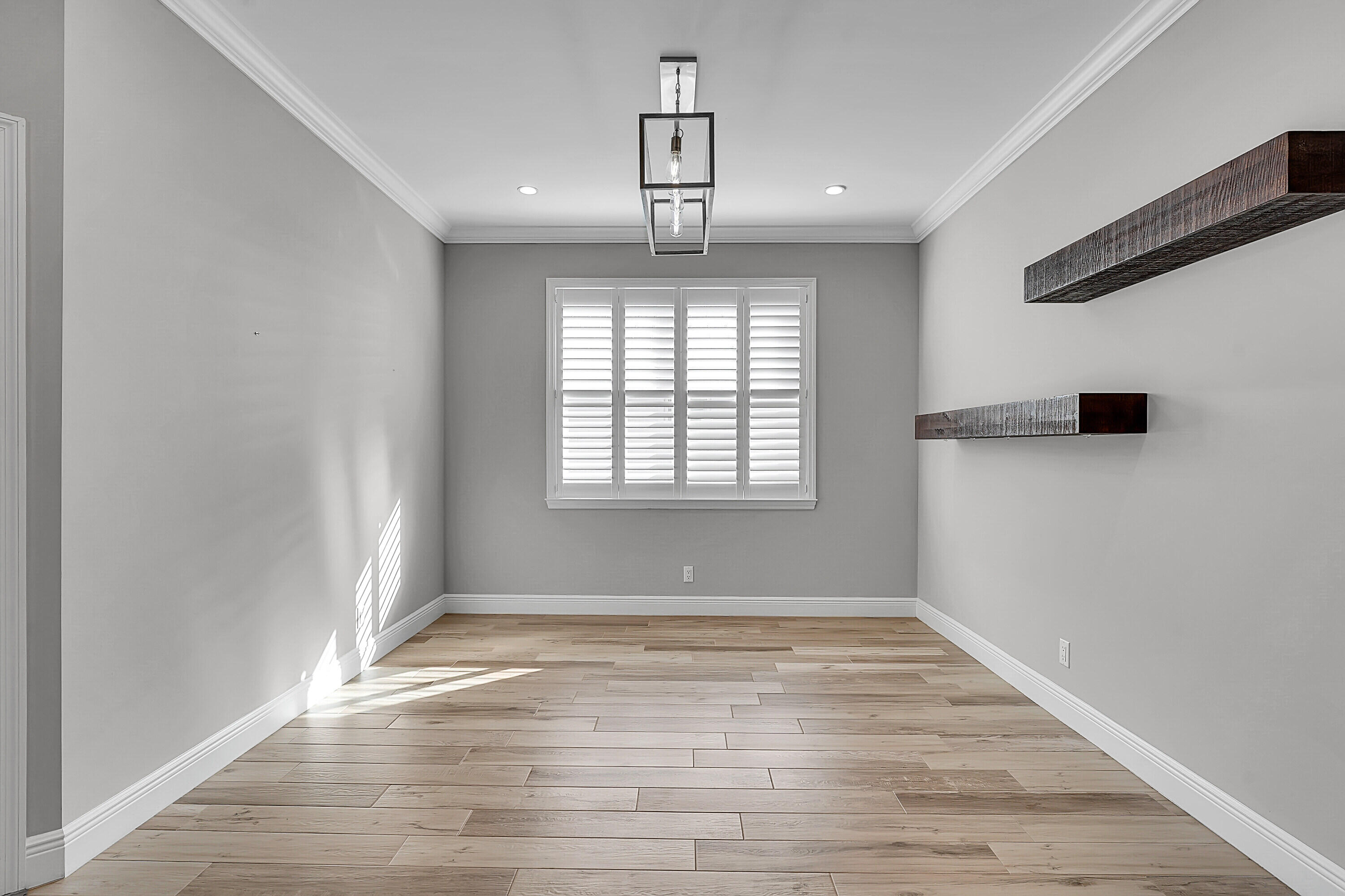 17735 Cinquez Park Road W