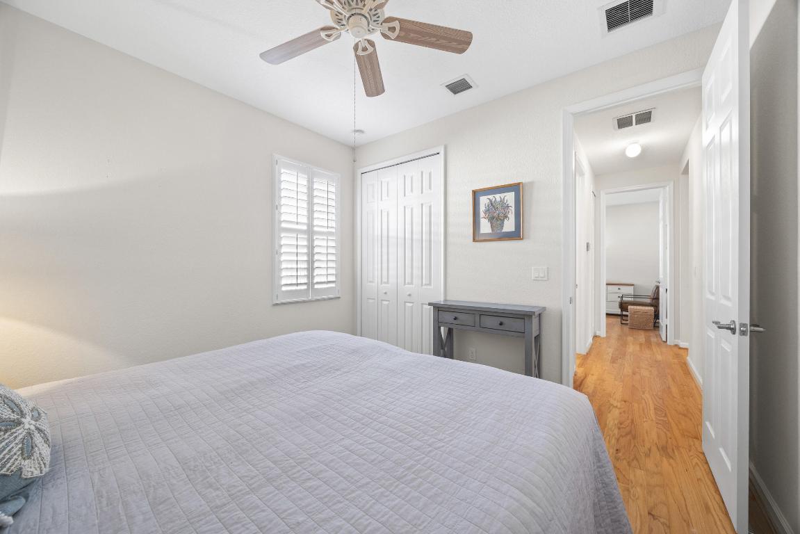 6301 SE Turn Leaf Trail