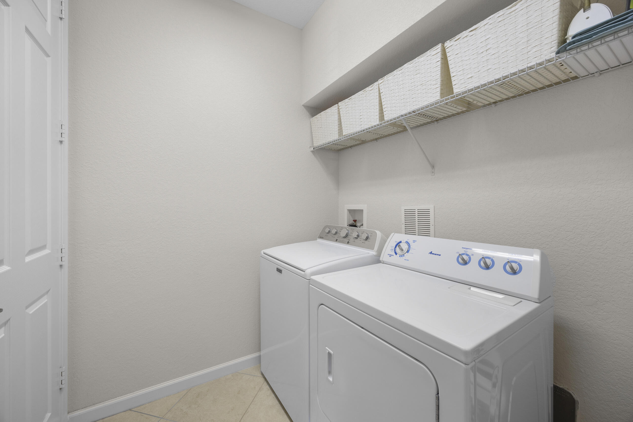 6301 SE Turn Leaf Trail