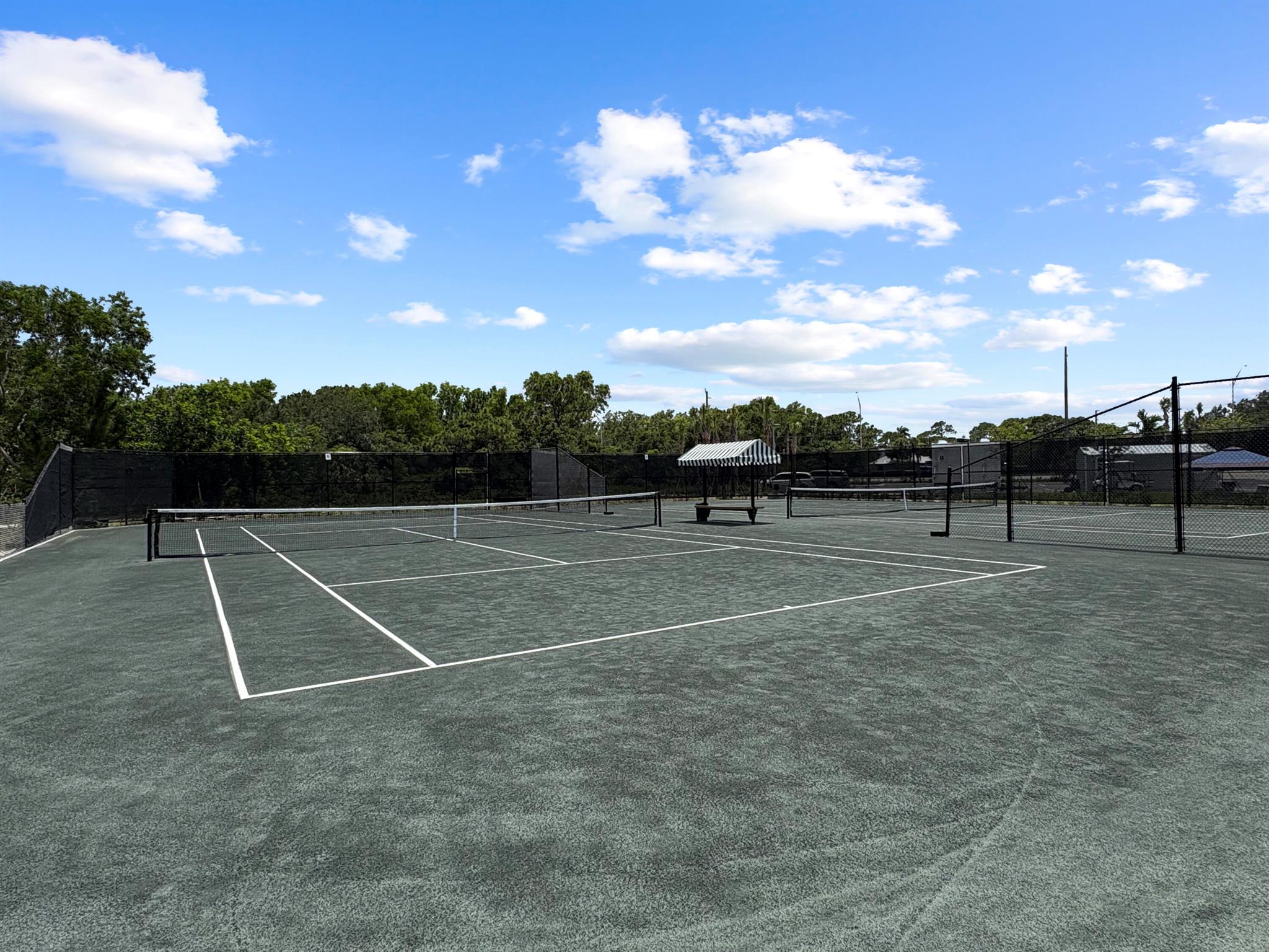 6301 SE Turn Leaf Trail