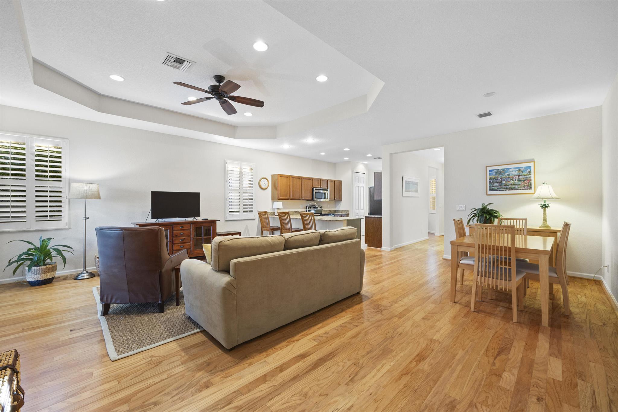 6301 SE Turn Leaf Trail