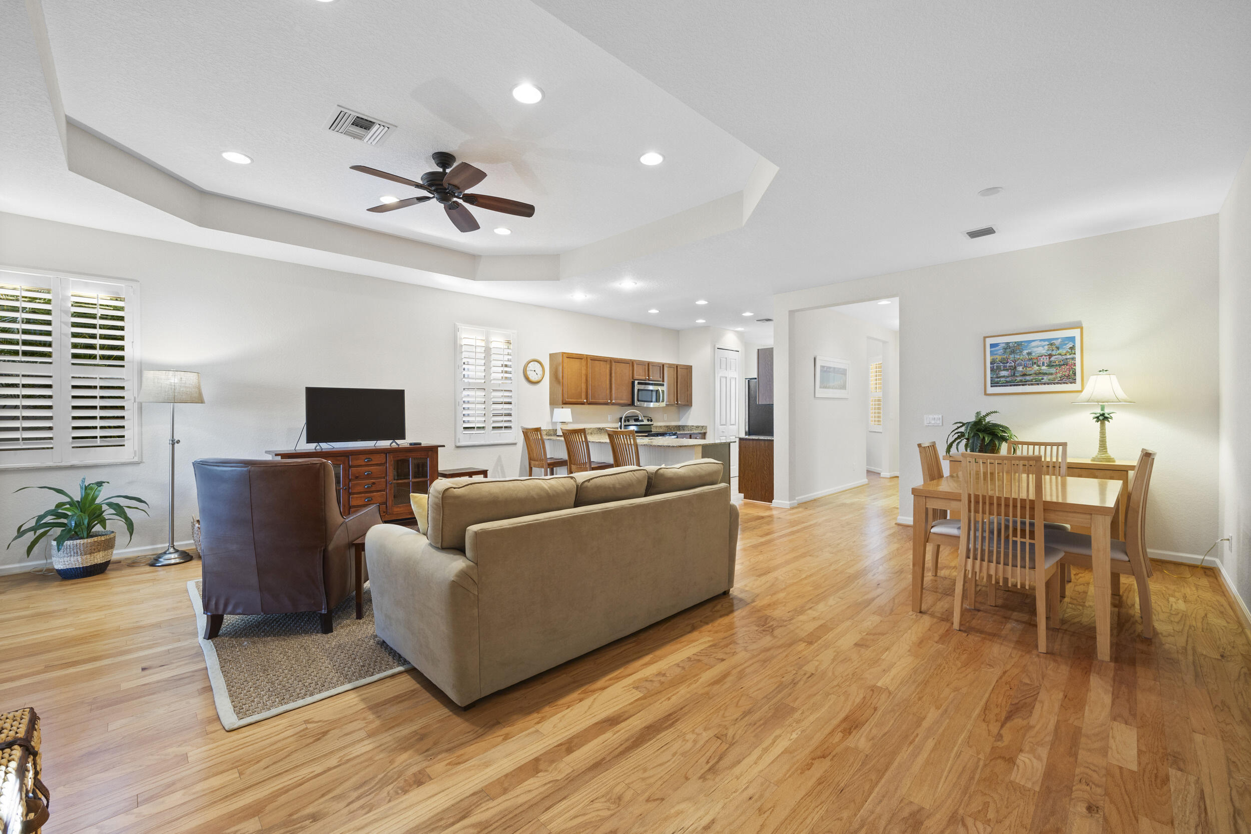 6301 SE Turn Leaf Trail