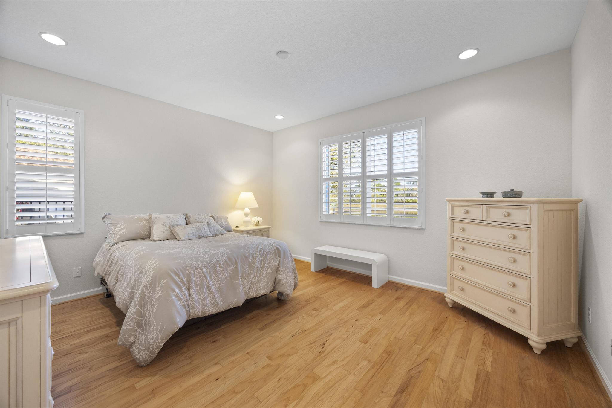 6301 SE Turn Leaf Trail