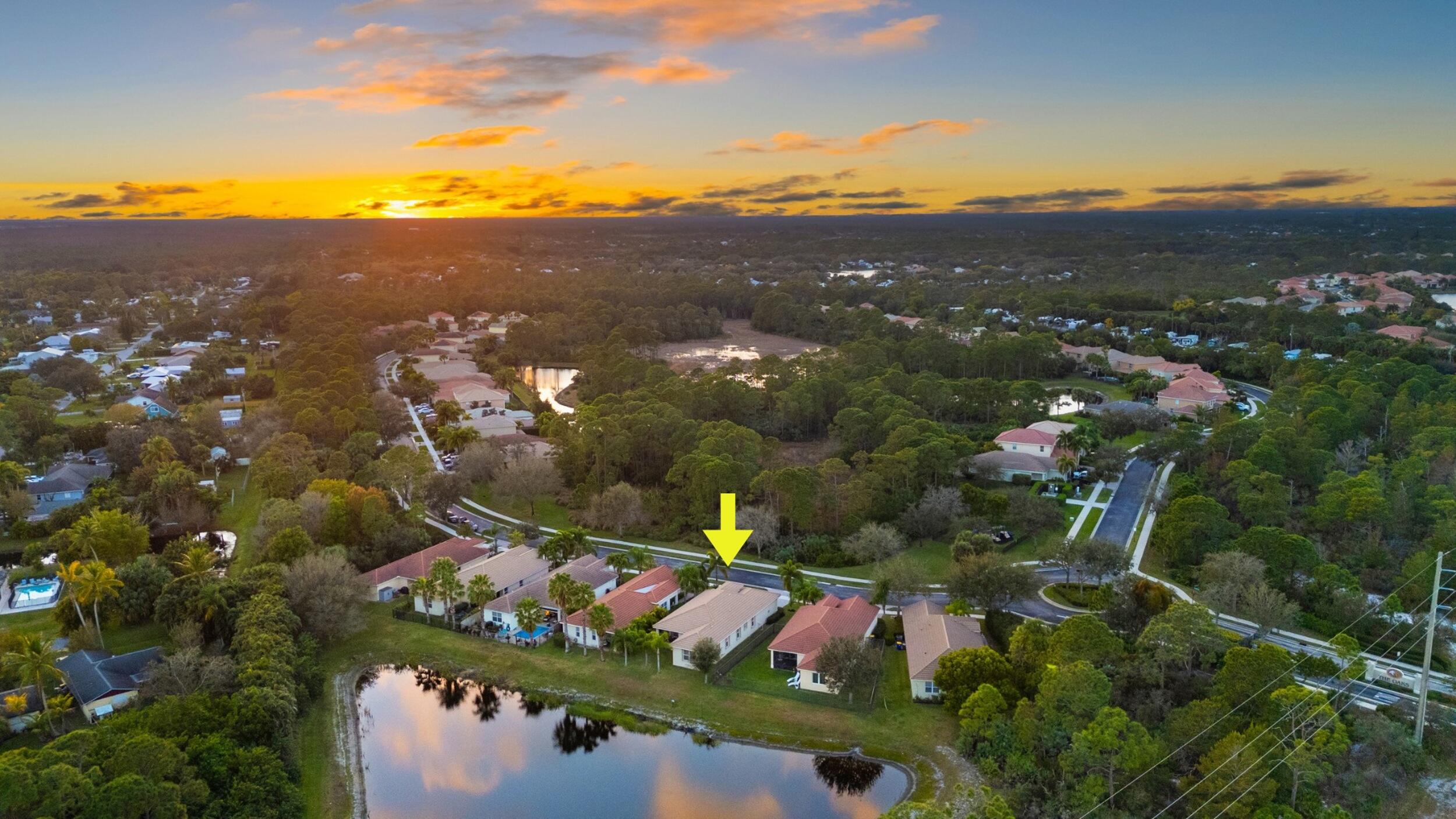 6301 SE Turn Leaf Trail