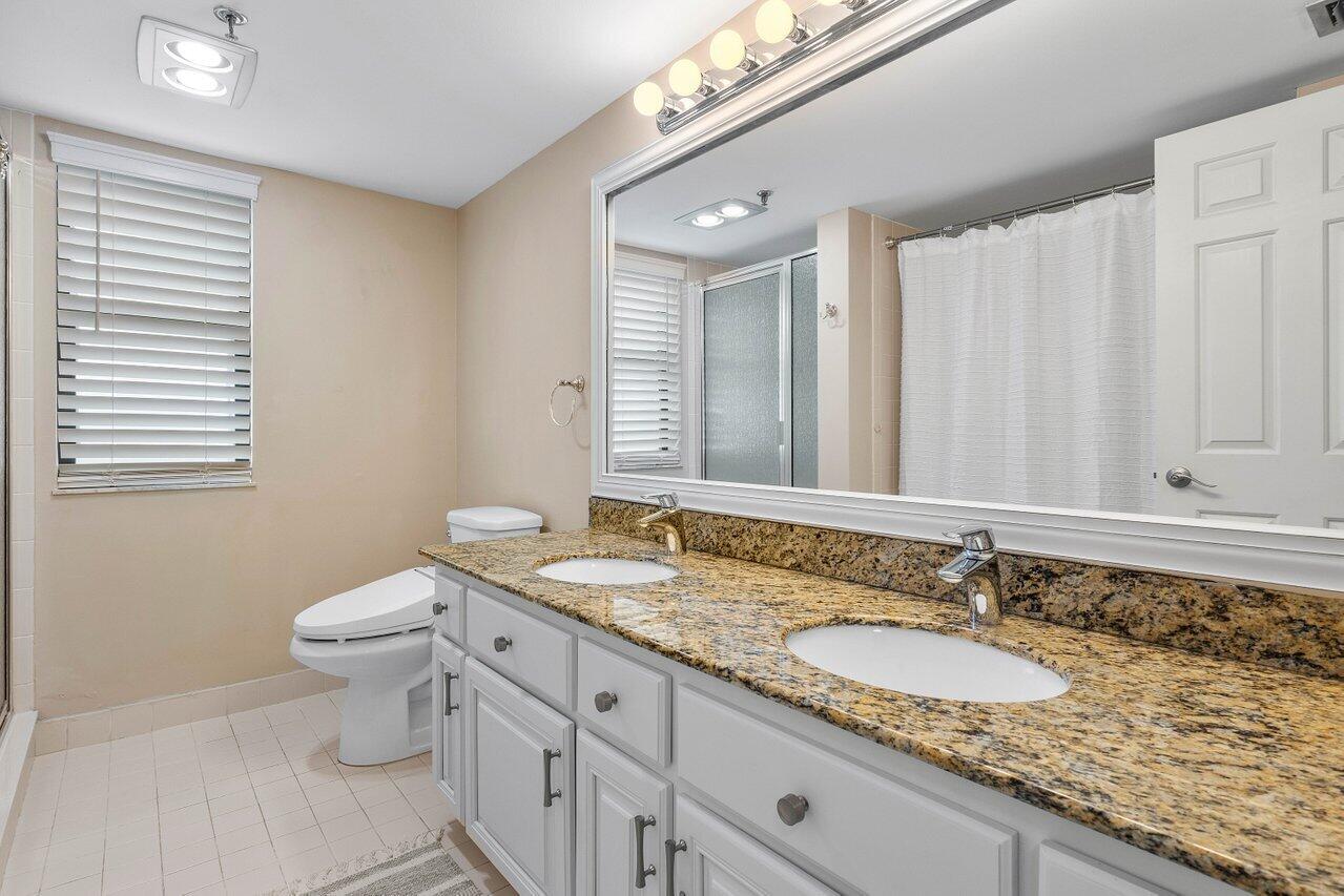 19800 Sandpointe Bay Drive 205