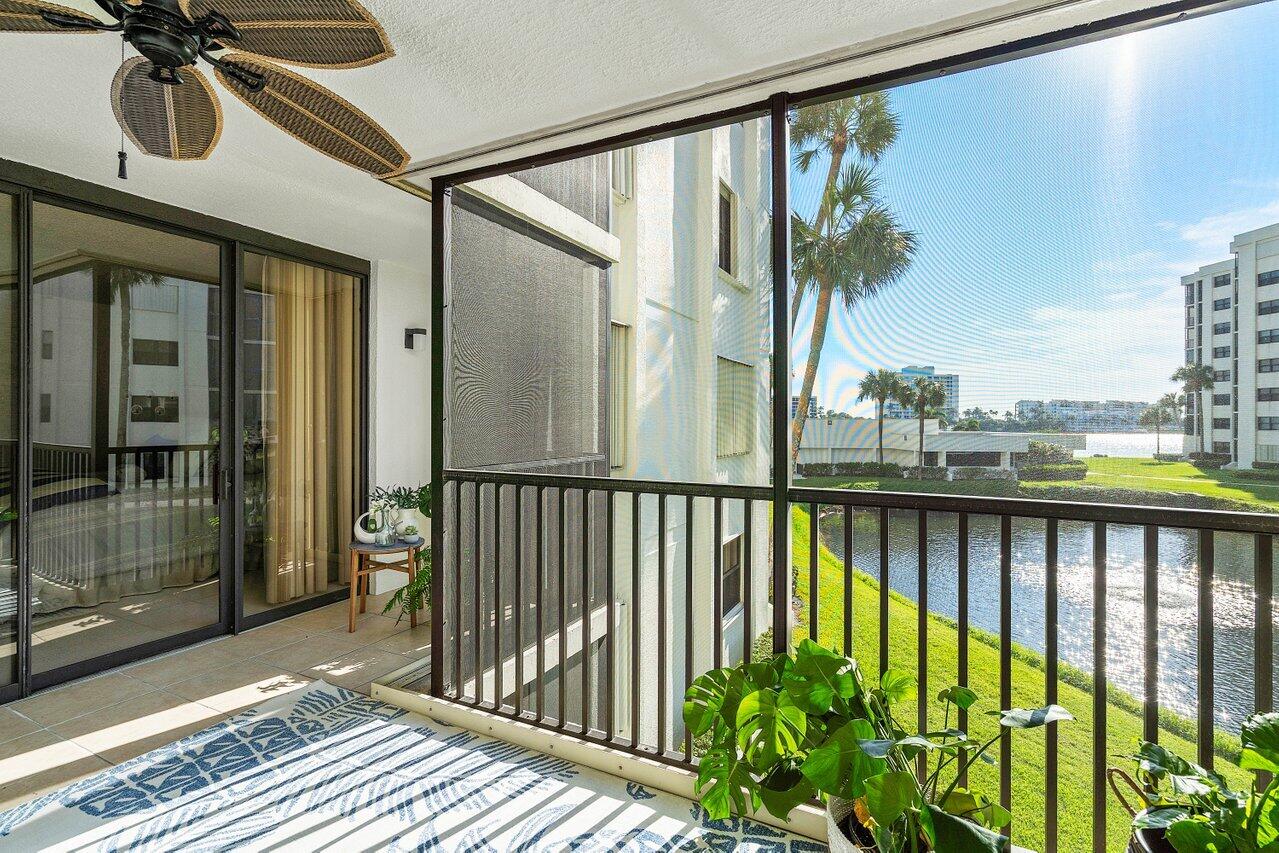 19800 Sandpointe Bay Drive 205
