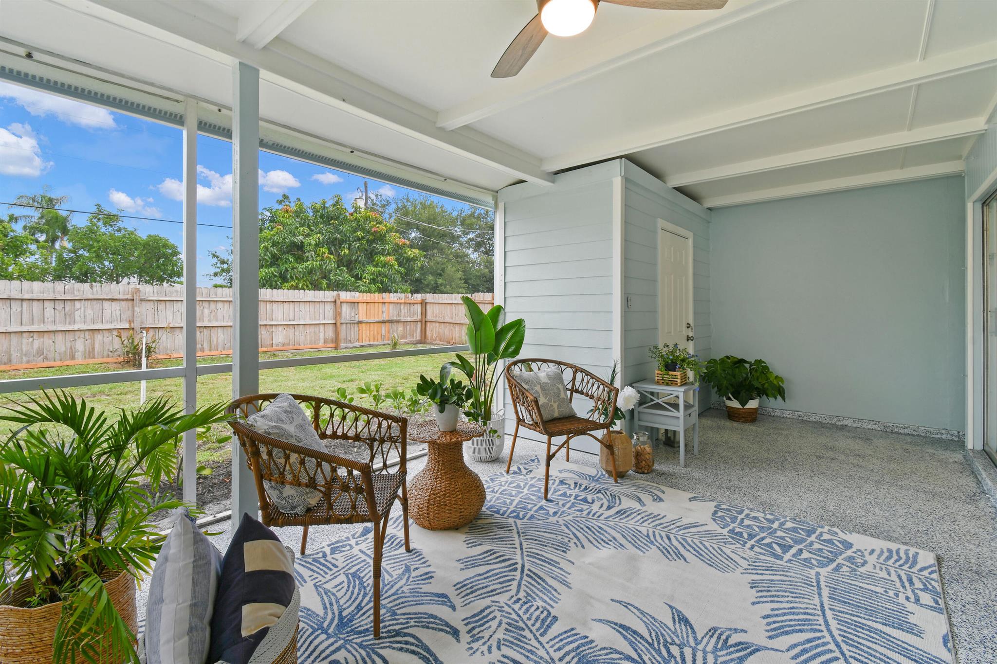 507 NW Billiar Avenue