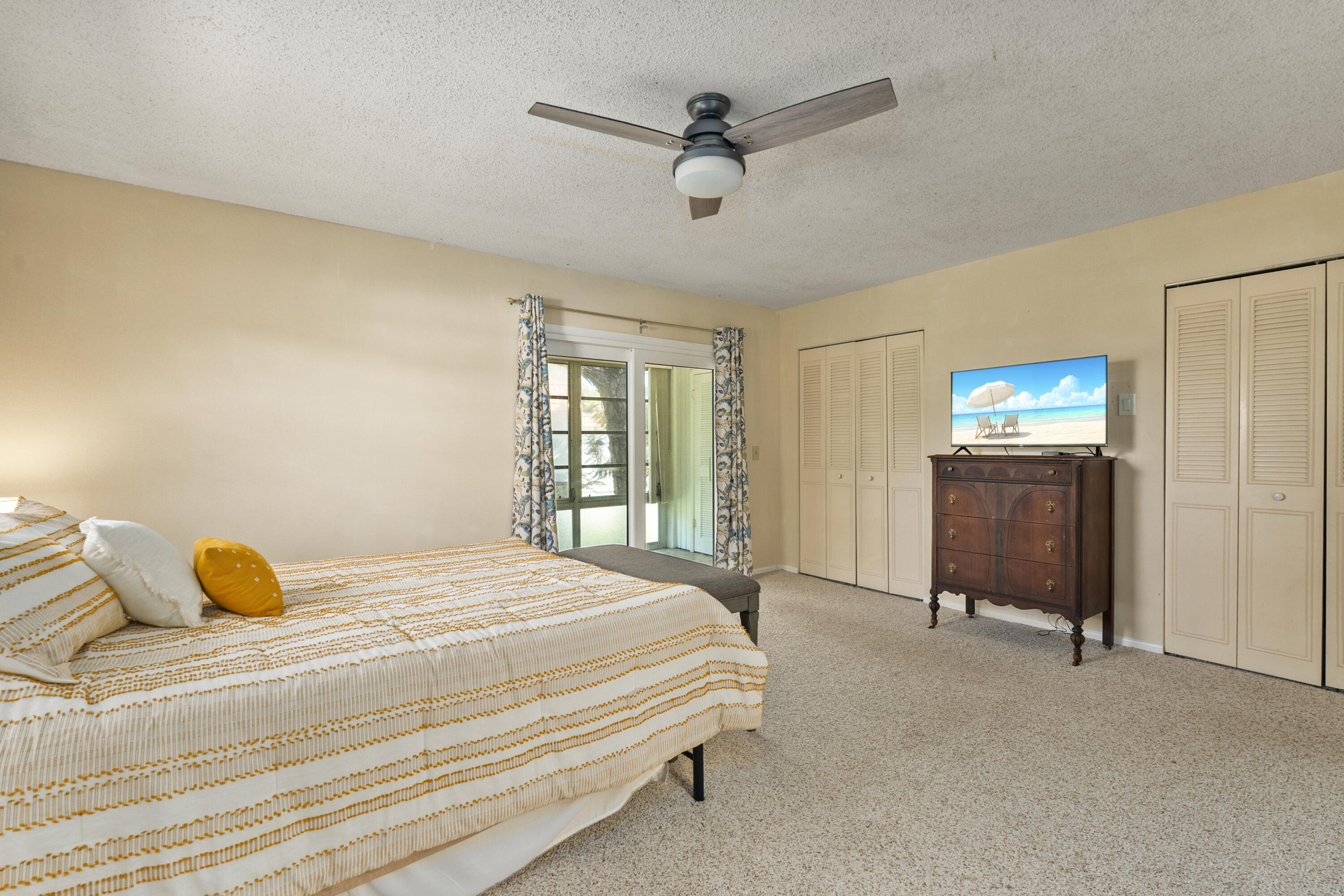 2600 SE Ocean Boulevard Z10