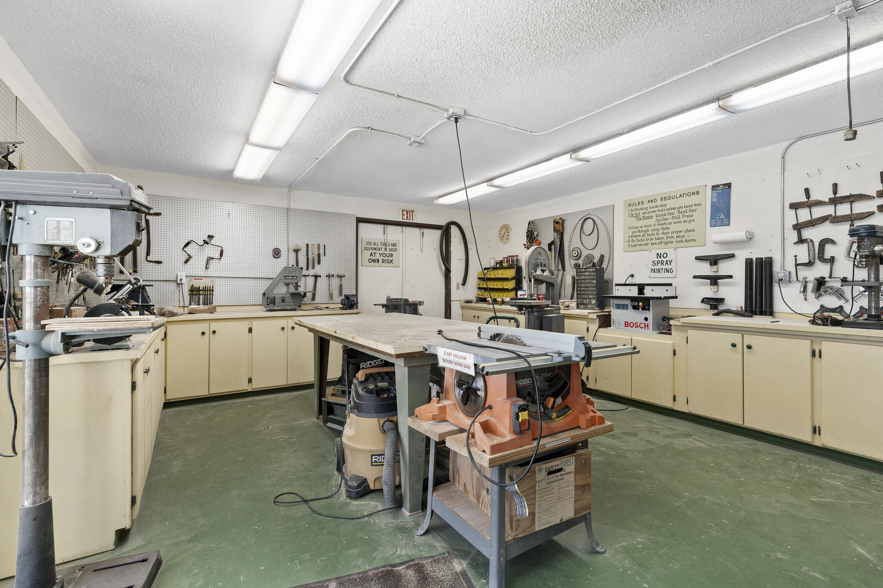 2600 SE Ocean Boulevard Z10