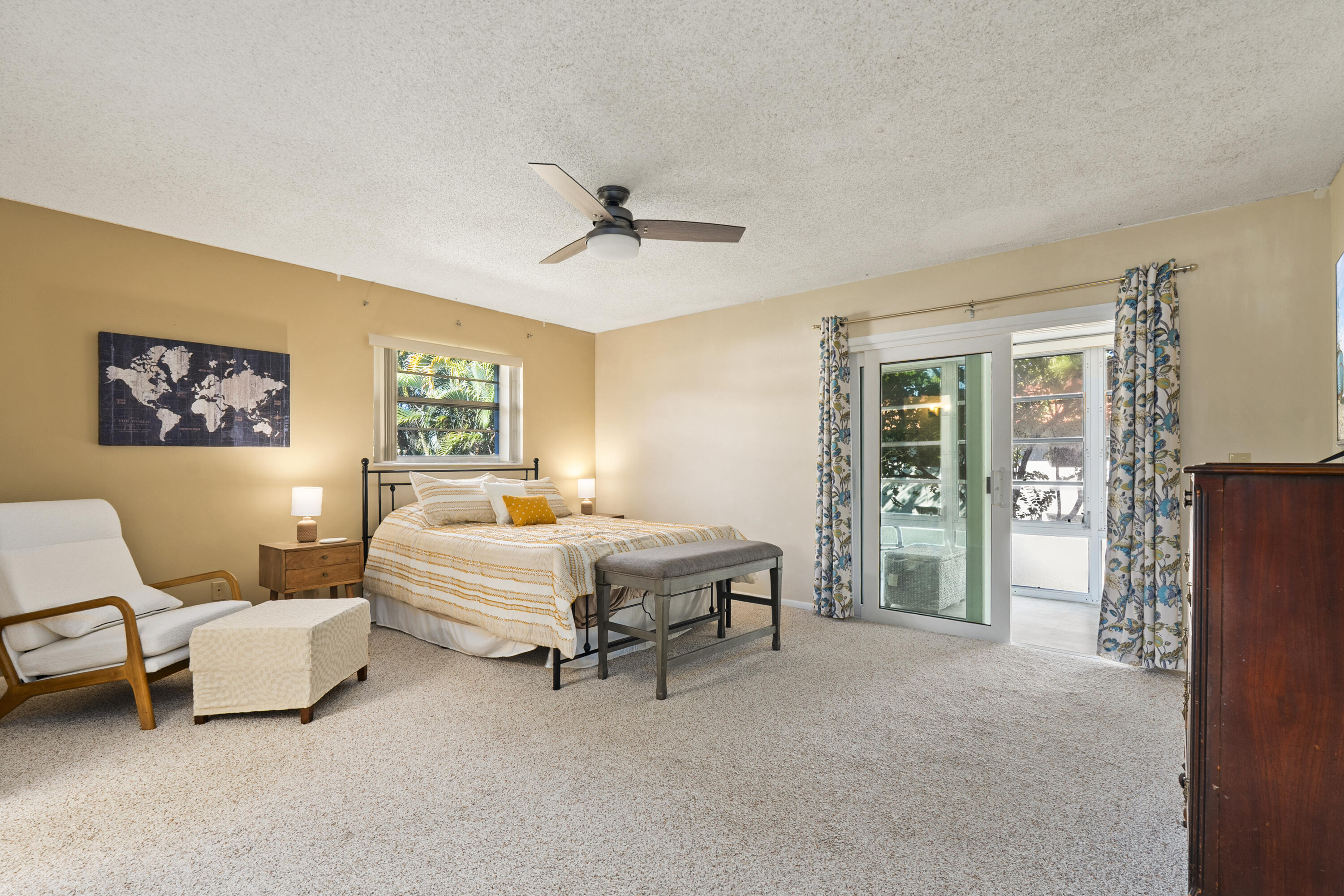 2600 SE Ocean Boulevard Z10