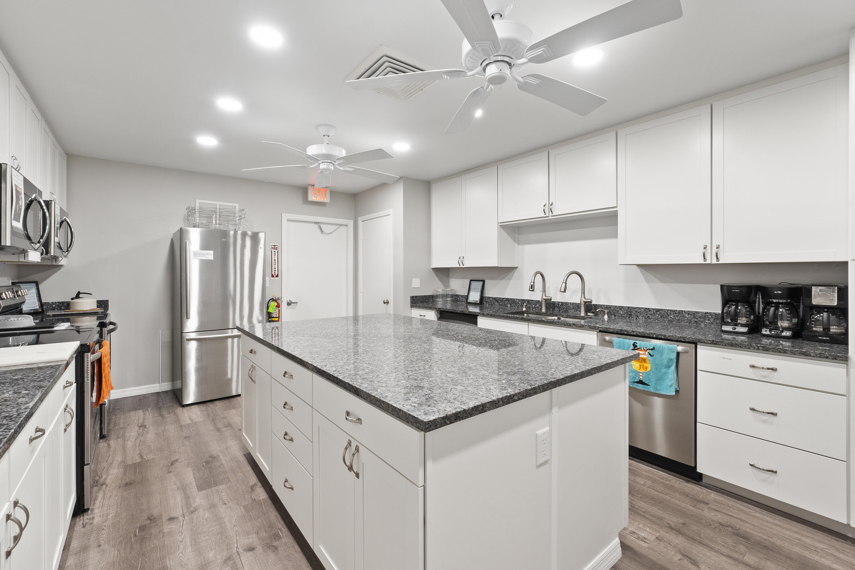 2600 SE Ocean Boulevard Z10