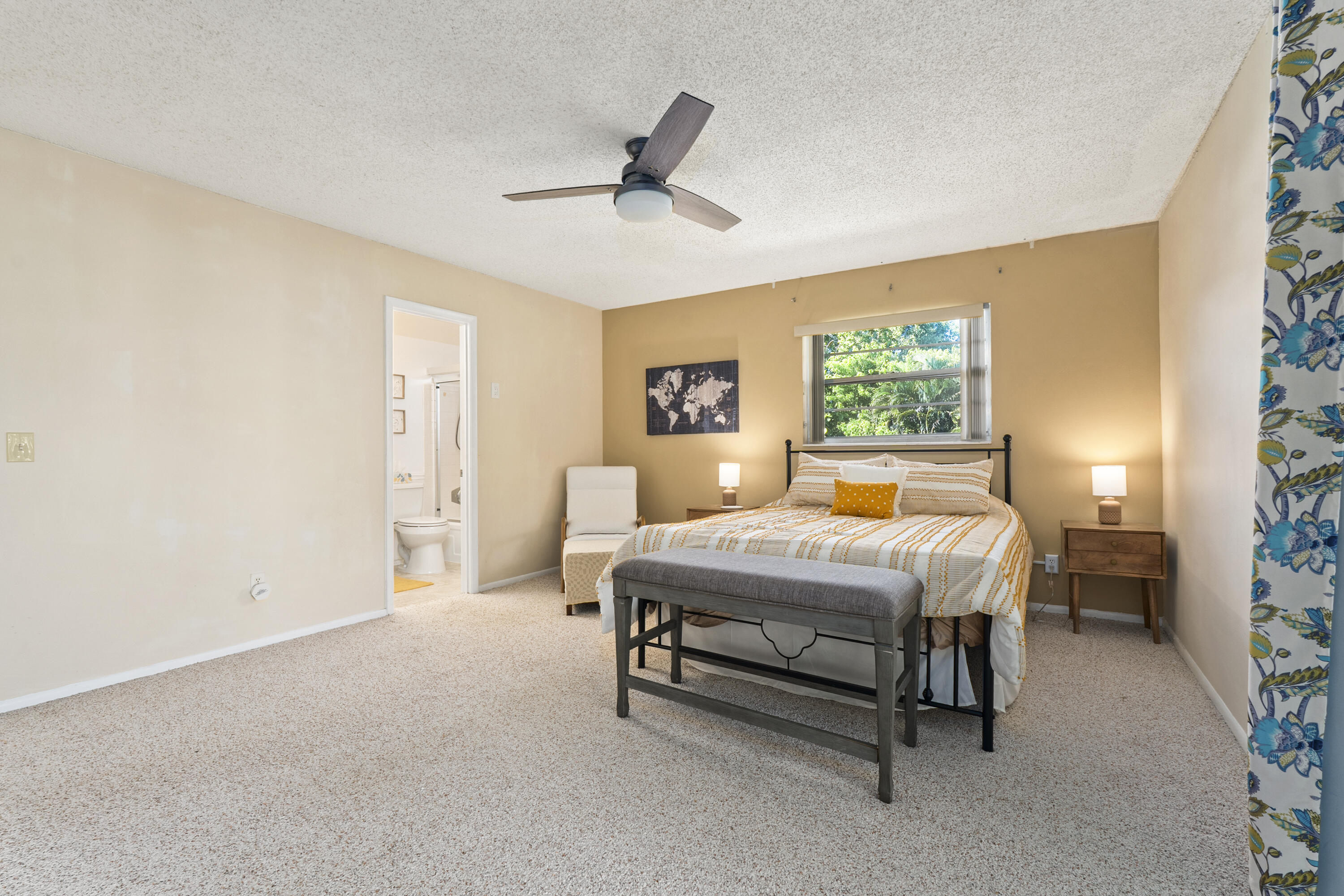 2600 SE Ocean Boulevard Z10