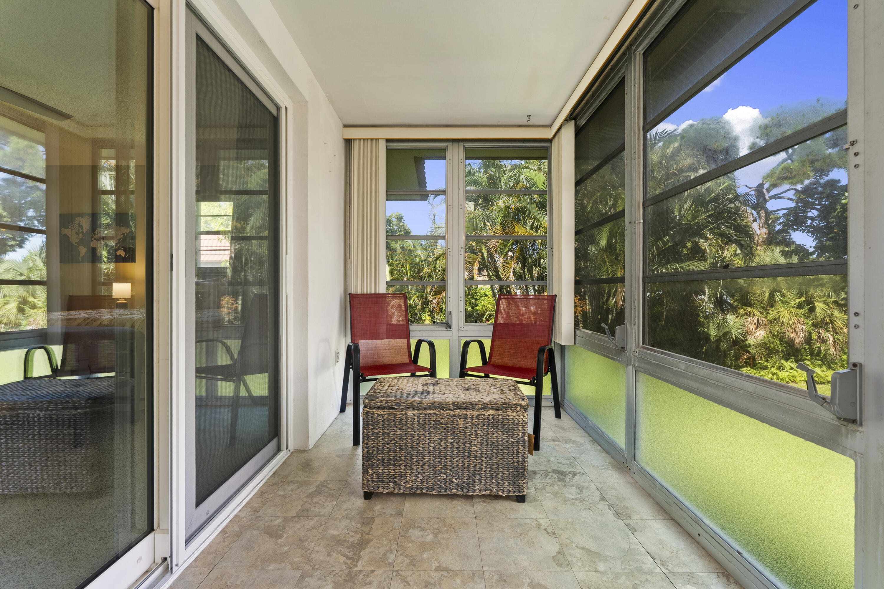 2600 SE Ocean Boulevard Z10