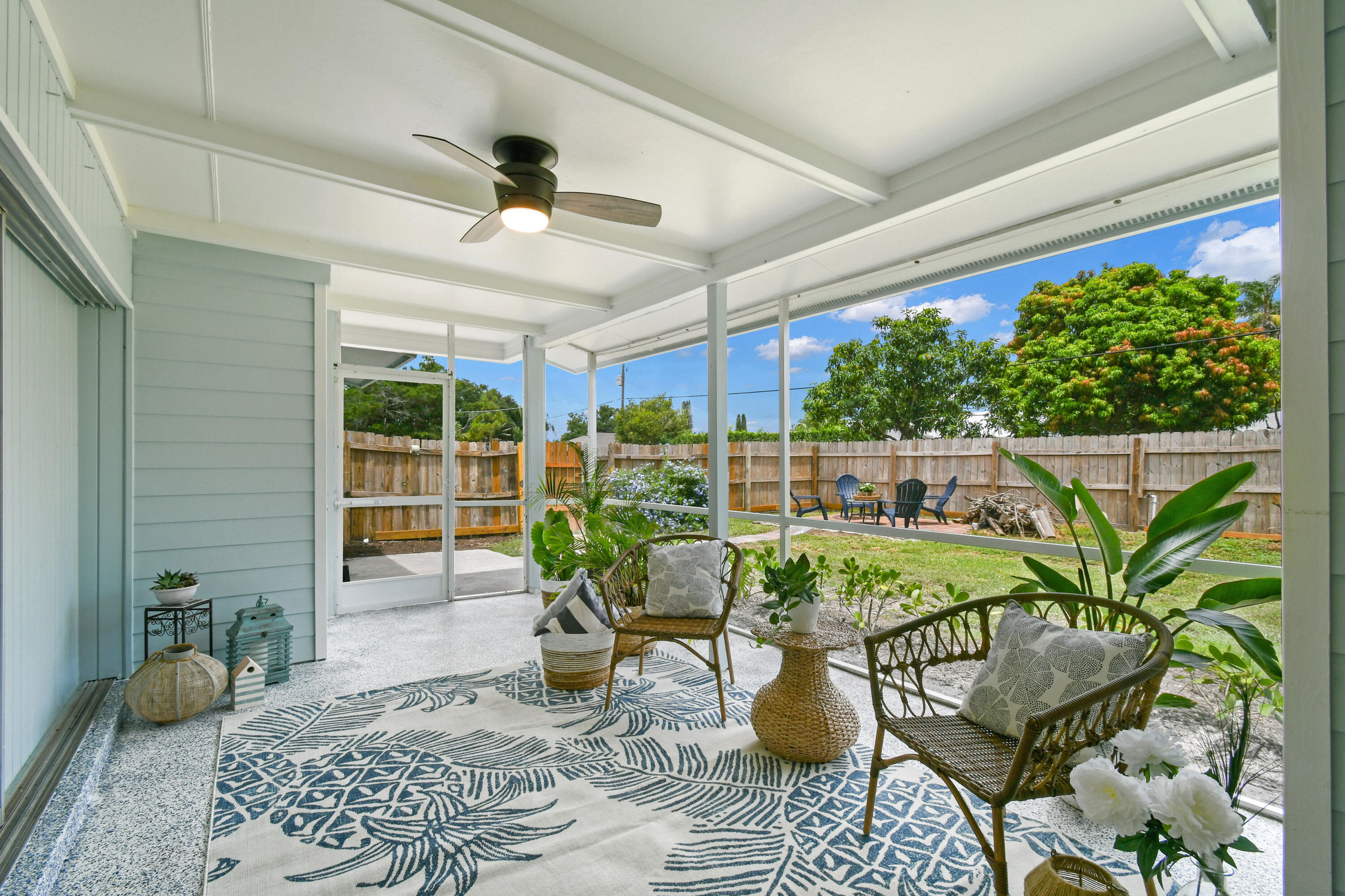 507 NW Billiar Avenue