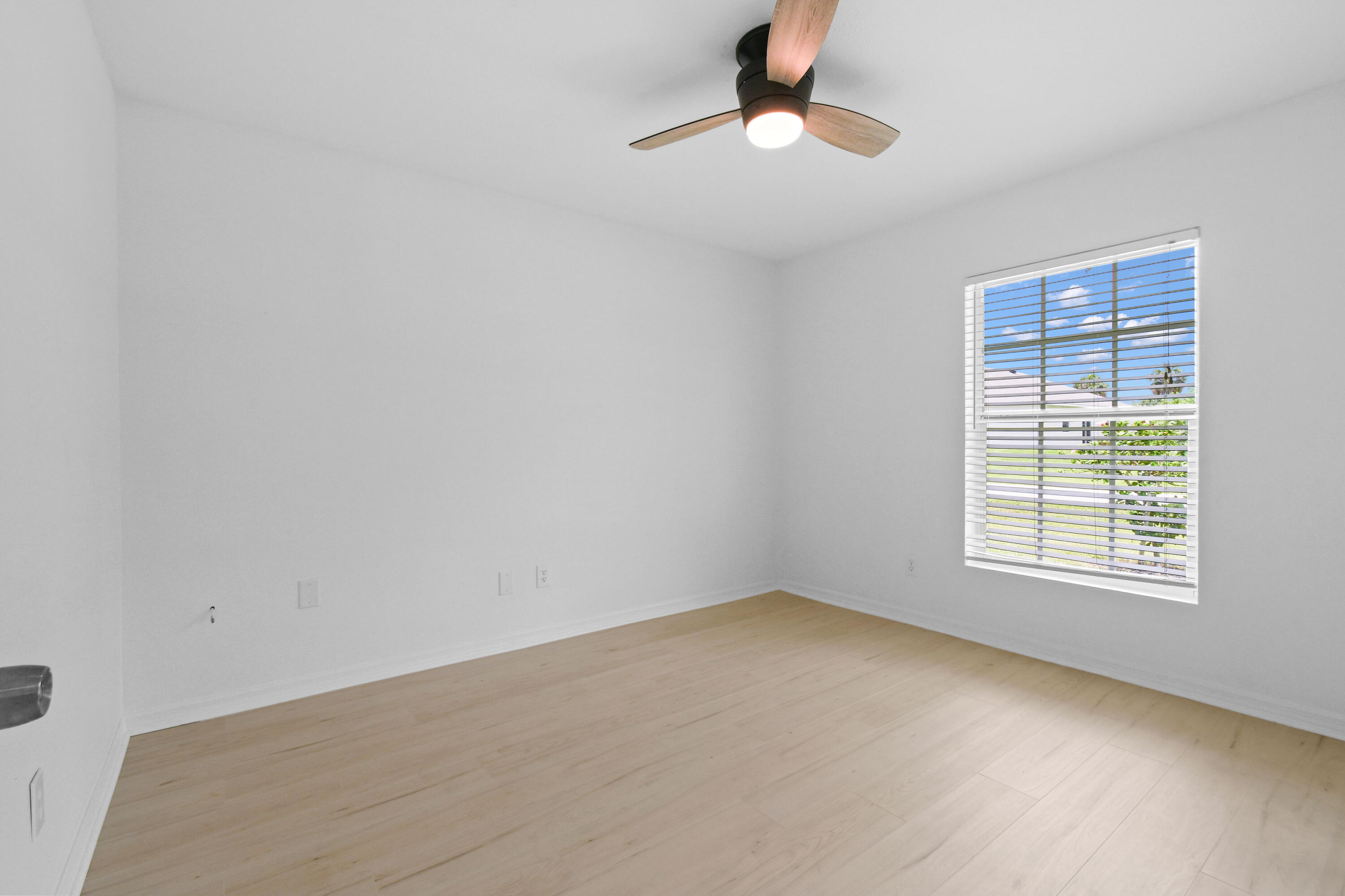 507 NW Billiar Avenue