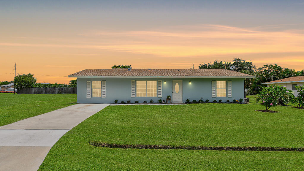507 NW Billiar Avenue