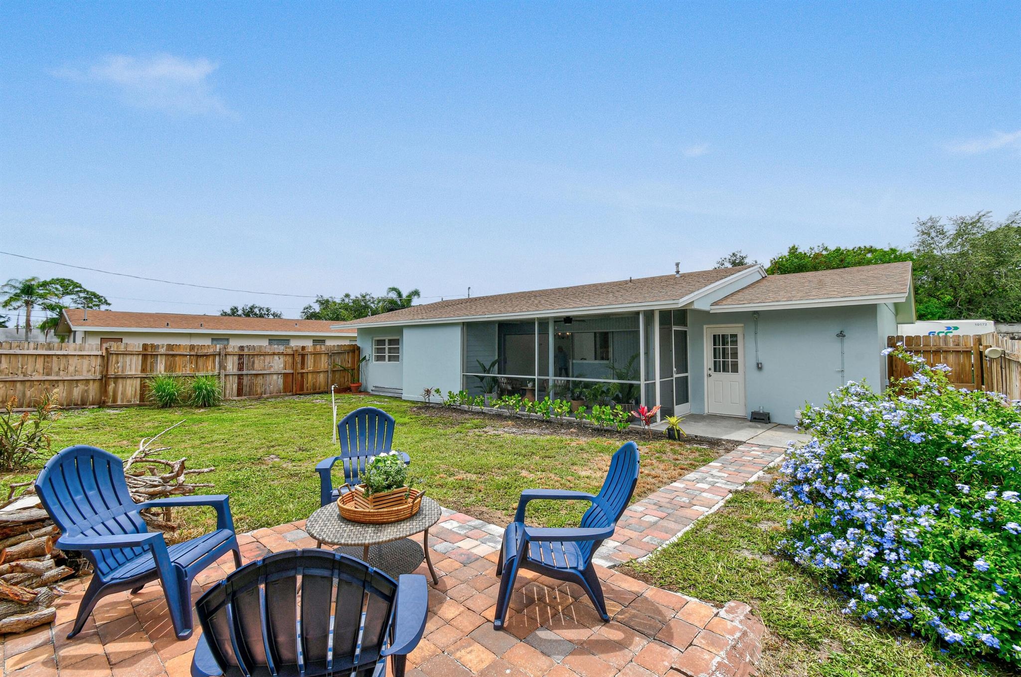 507 NW Billiar Avenue