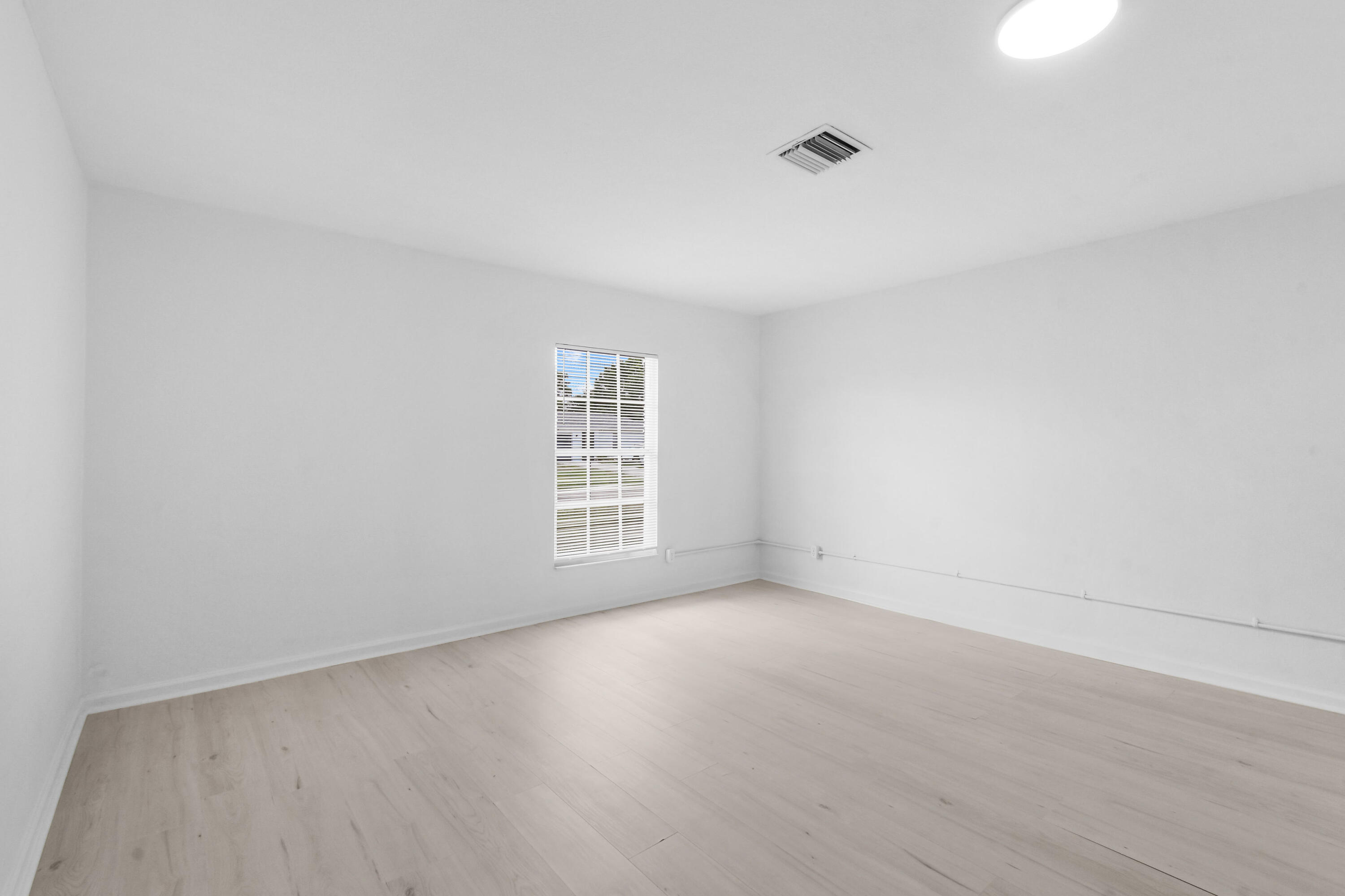 507 NW Billiar Avenue