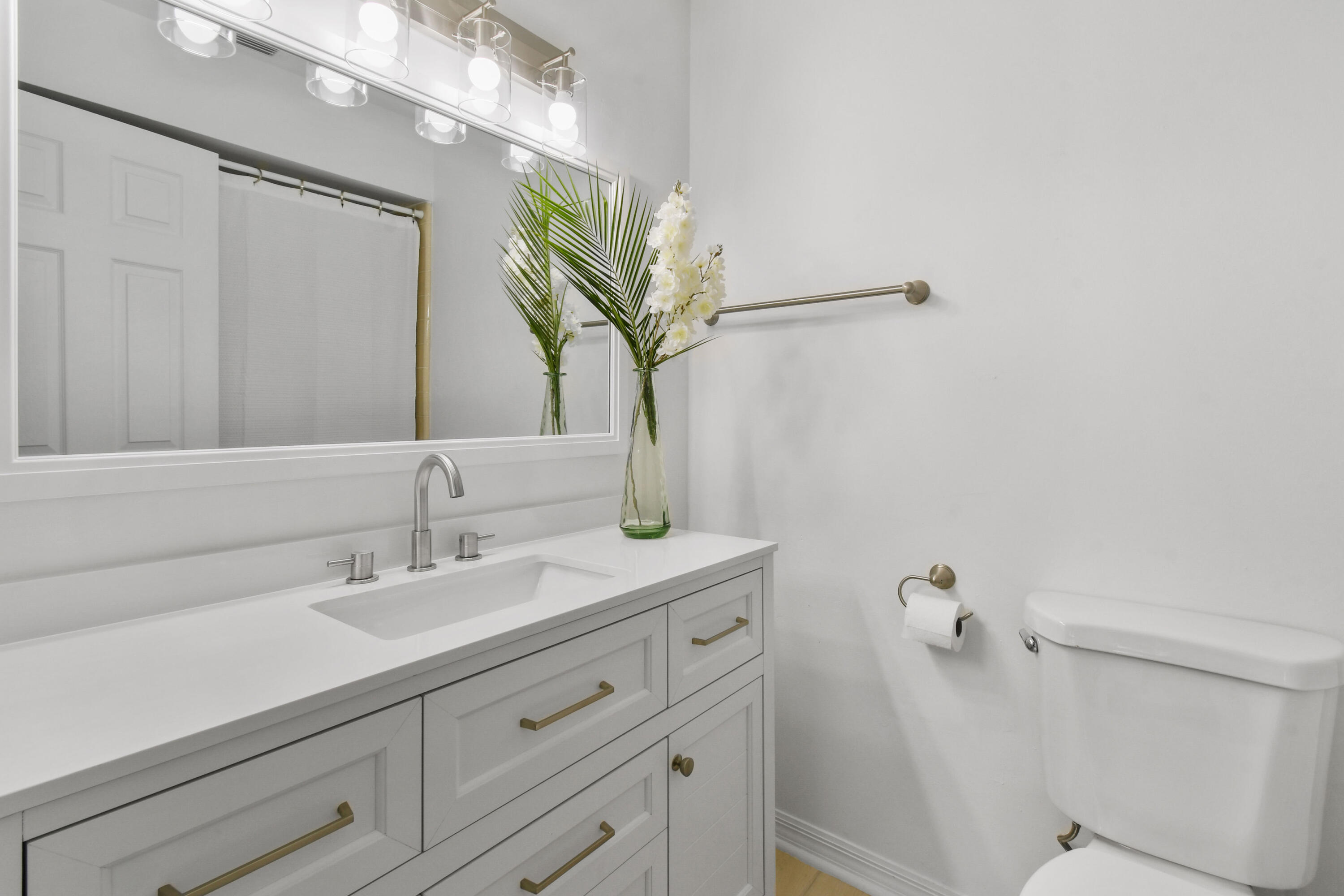 507 NW Billiar Avenue