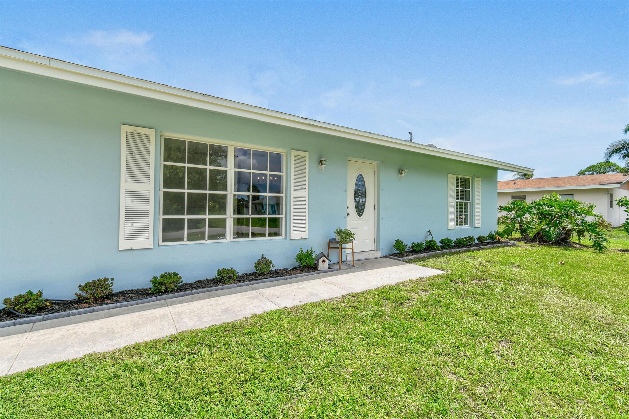 507 NW Billiar Avenue