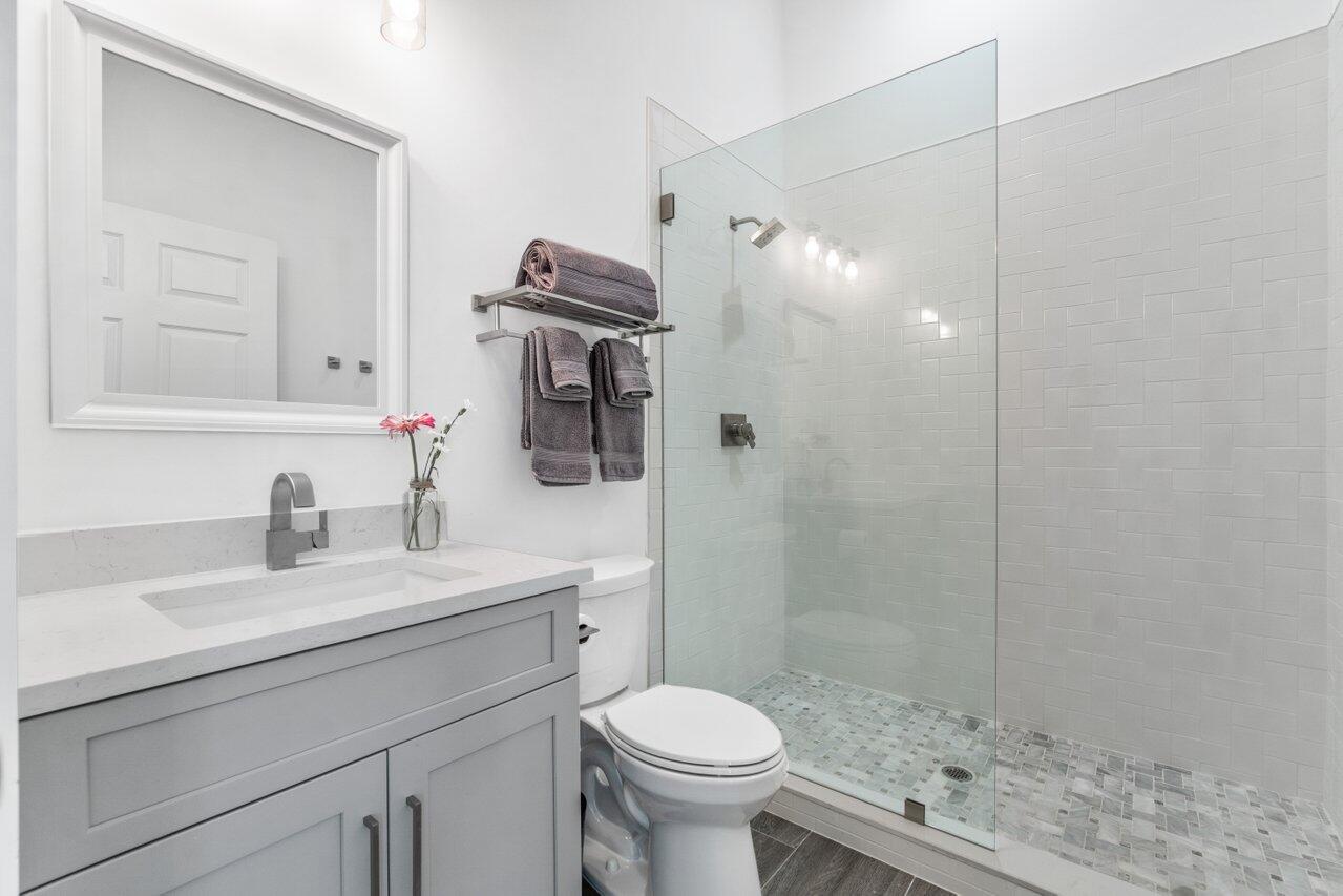 9427 SE Athena Street