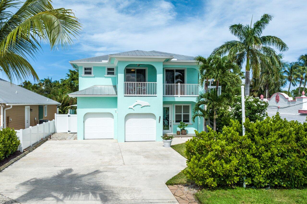 9427 SE Athena Street