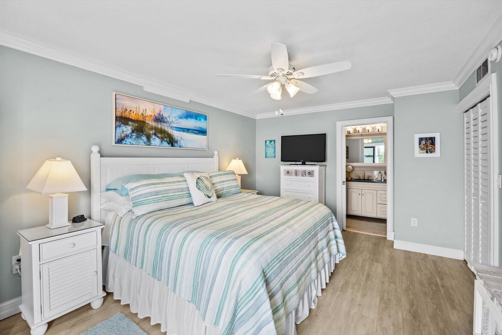 1550 NE Ocean Boulevard A305