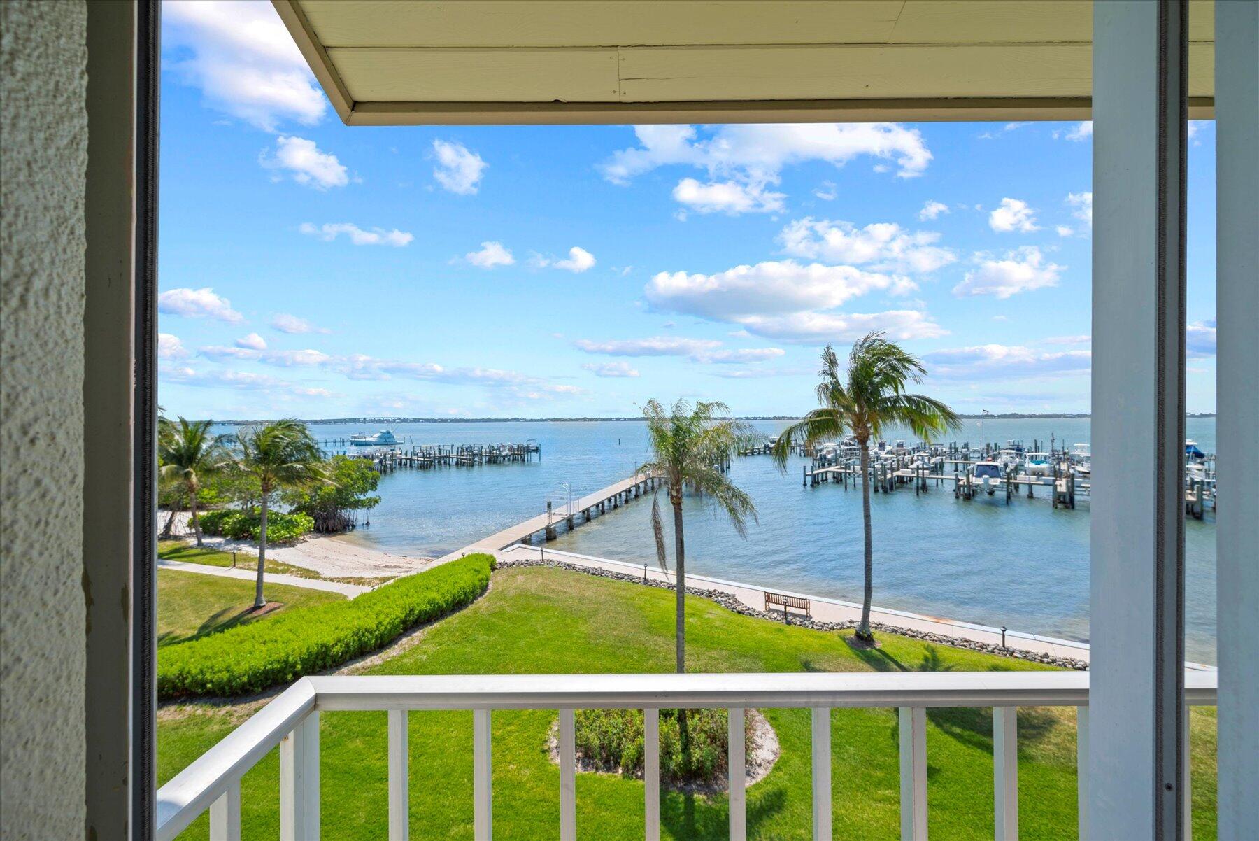 1550 NE Ocean Boulevard A305