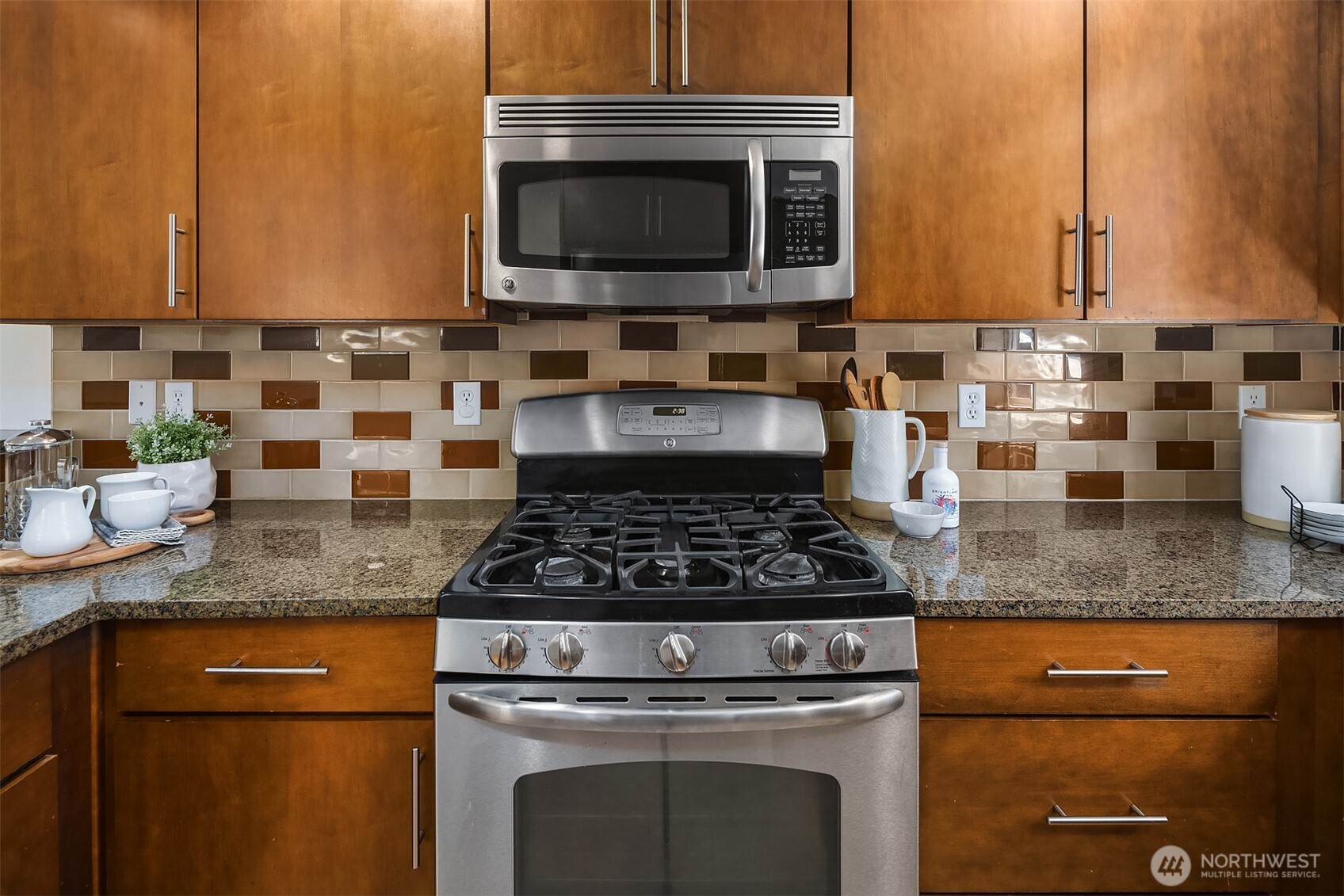 916 N 73rd Street Unit: A
