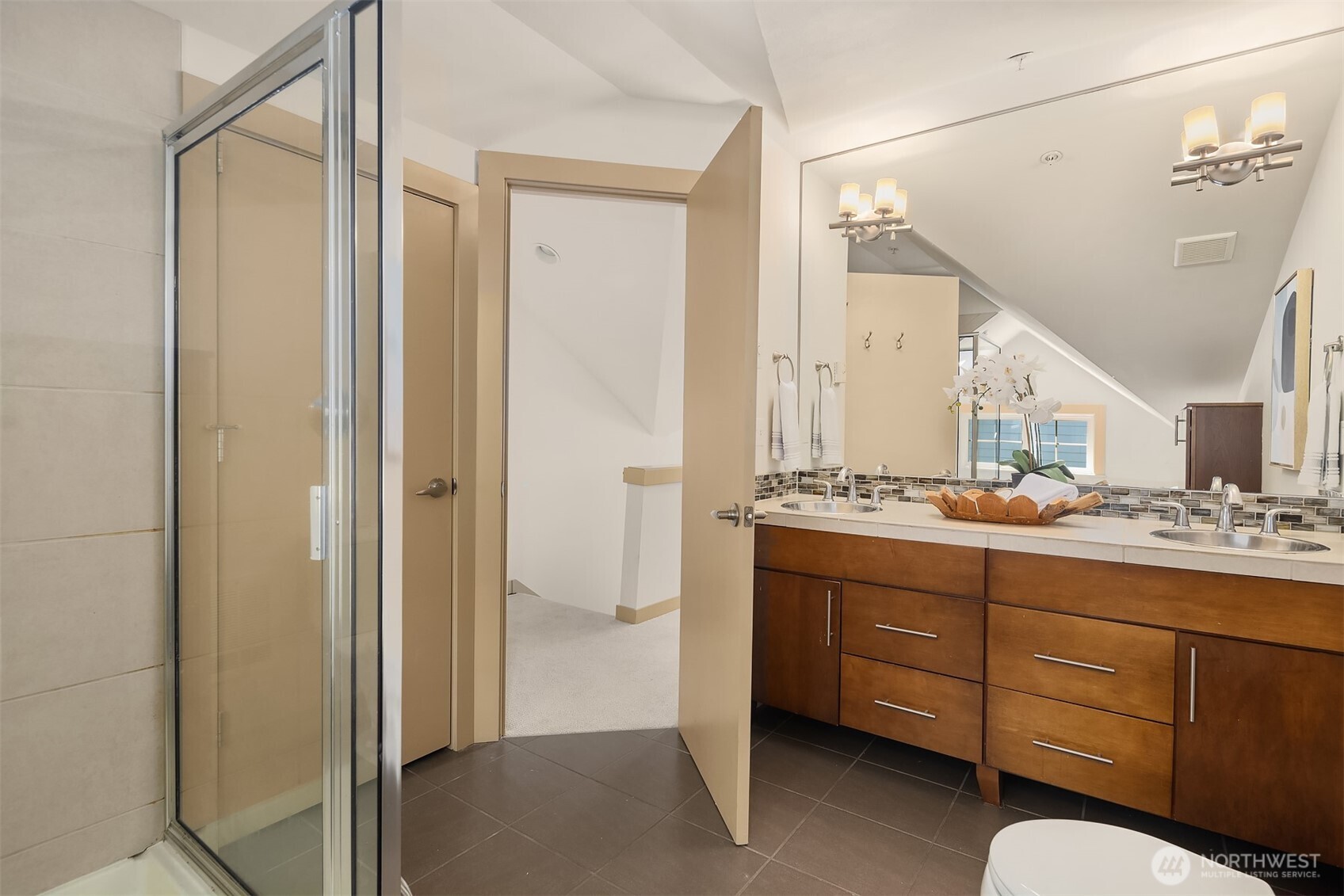 916 N 73rd Street Unit: A
